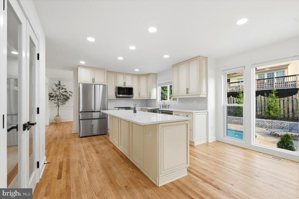 1453 Powells Tavern Place photo 13