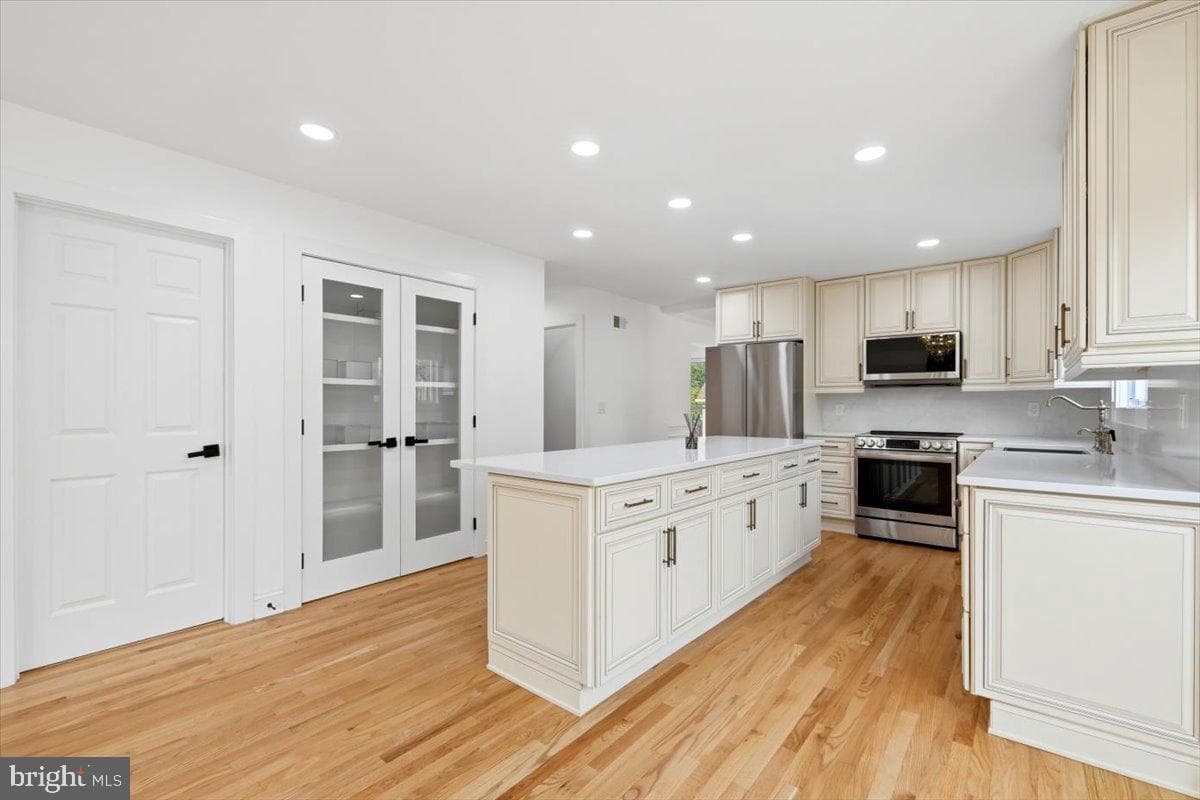 1453 Powells Tavern Place photo 15