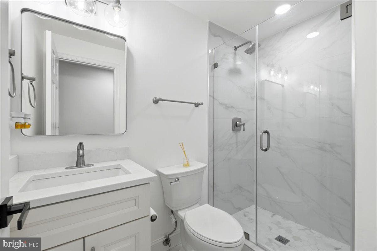 1453 Powells Tavern Place photo 29