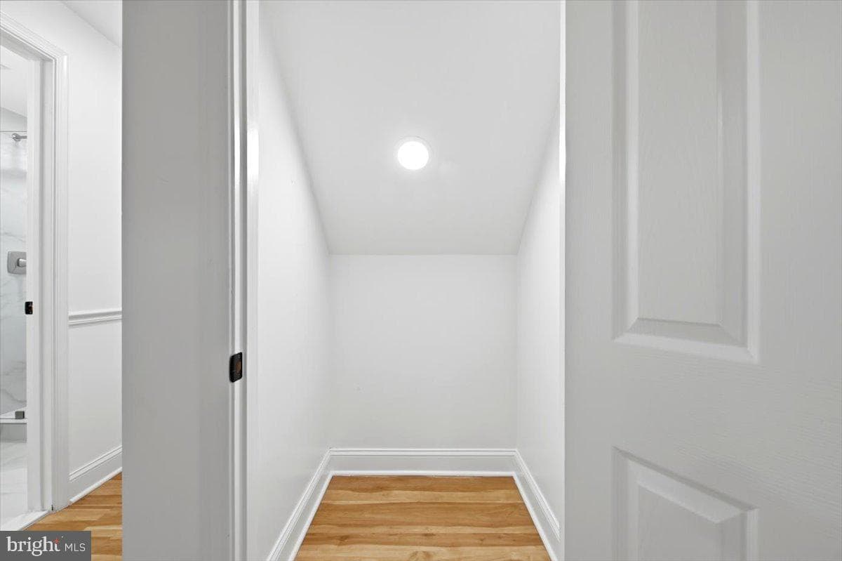 1453 Powells Tavern Place photo 31