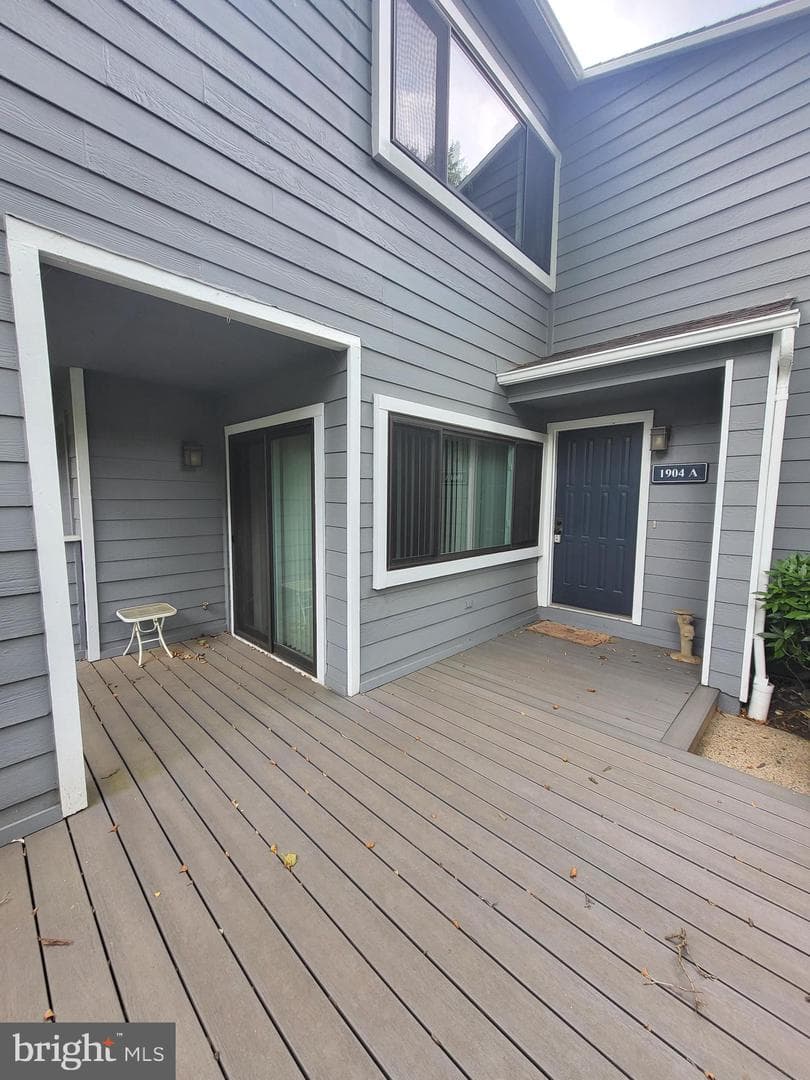 1904 Villaridge Drive, Reston