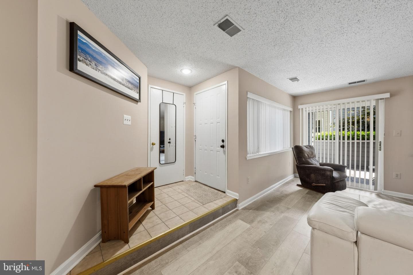 1904 Villaridge Drive photo 3