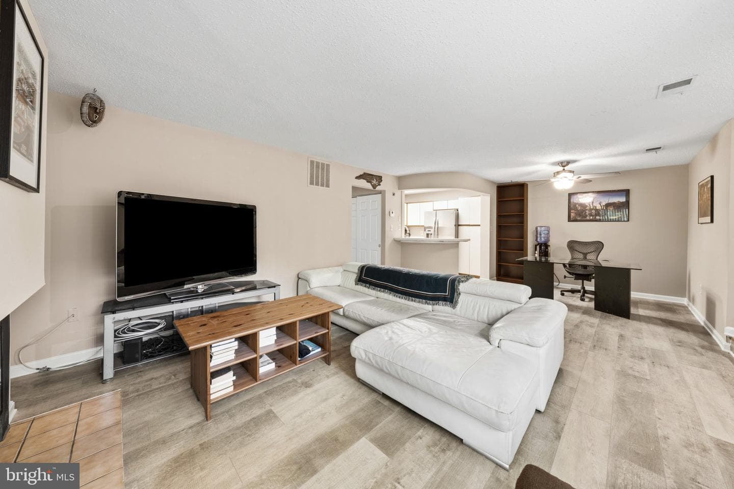 1904 Villaridge Drive photo 6