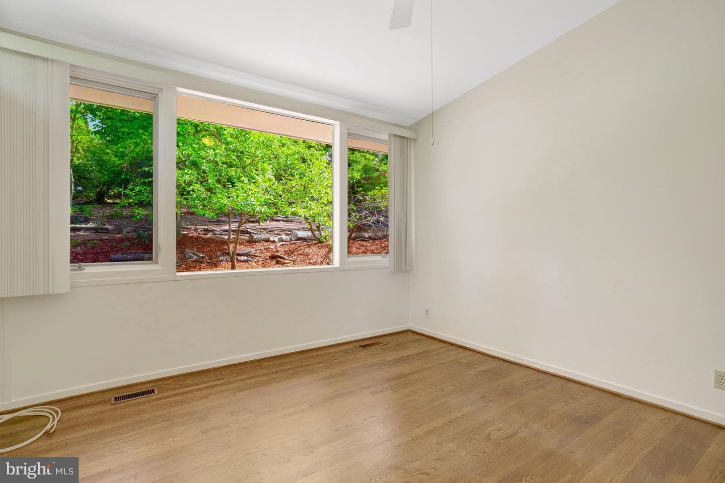 7413 Rebecca Drive photo 21
