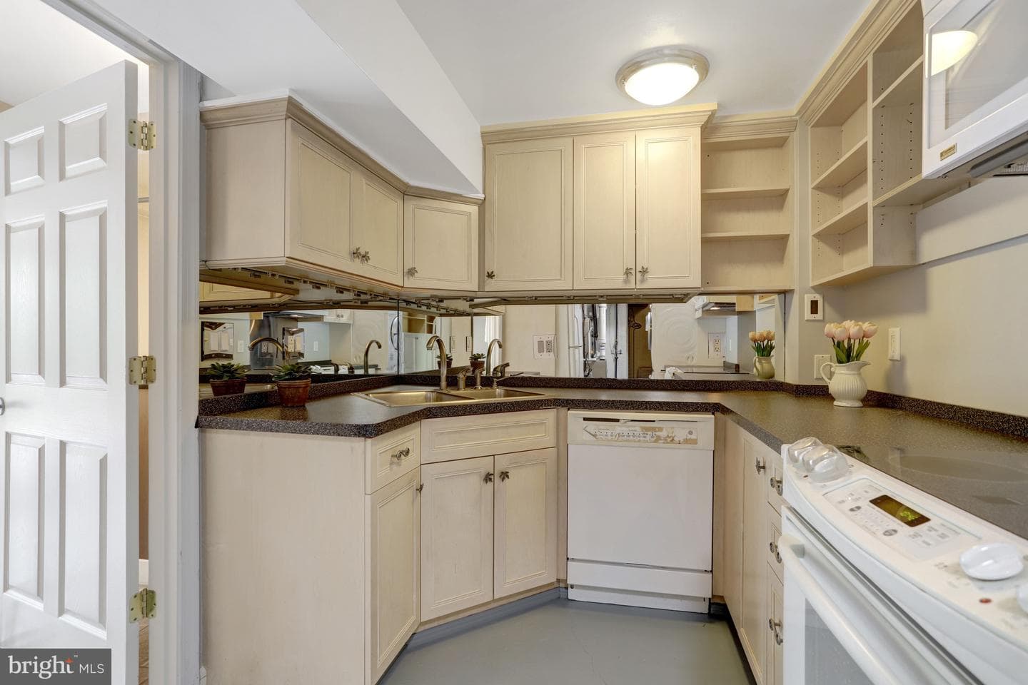7413 Rebecca Drive photo 53