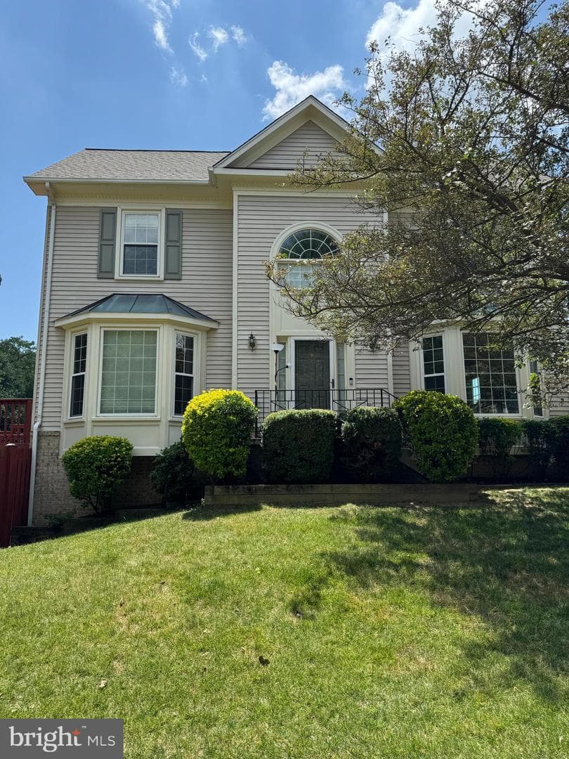 7001 Fieldhurst Court photo 3
