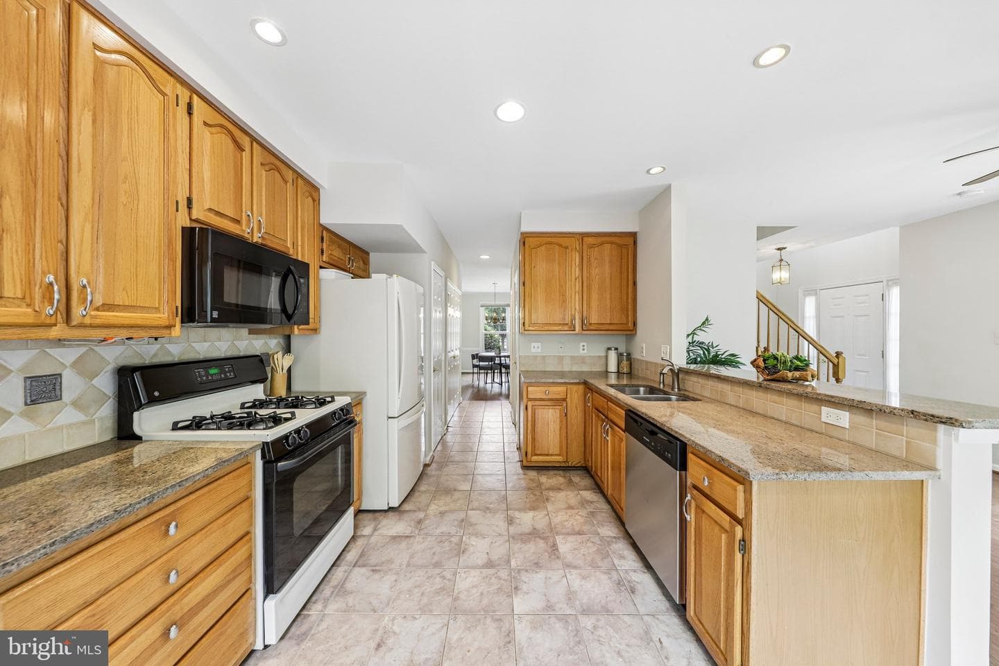 7001 Fieldhurst Court photo 43