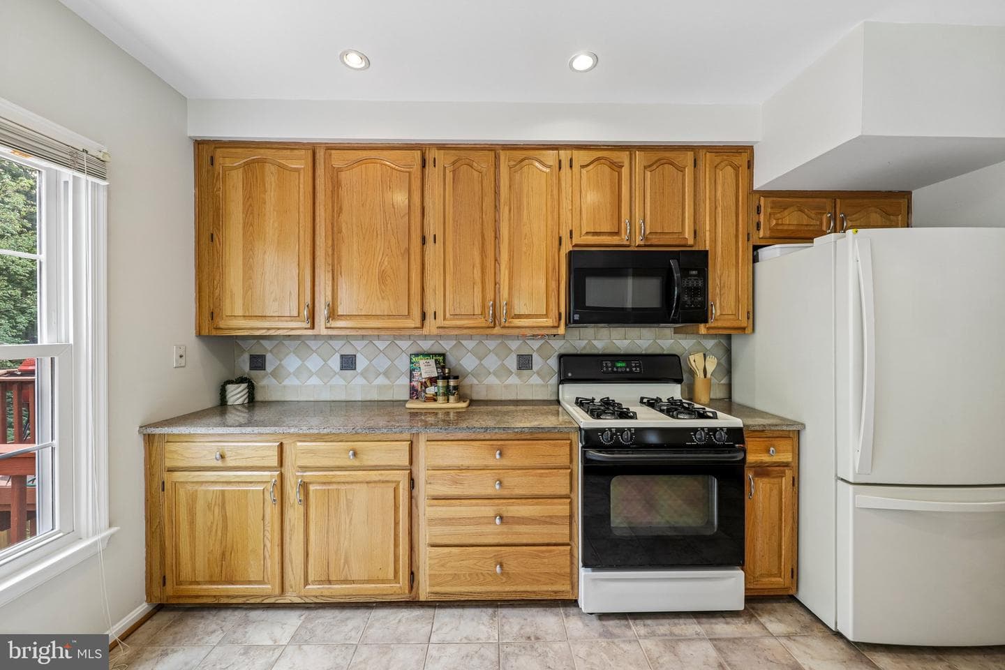 7001 Fieldhurst Court photo 9