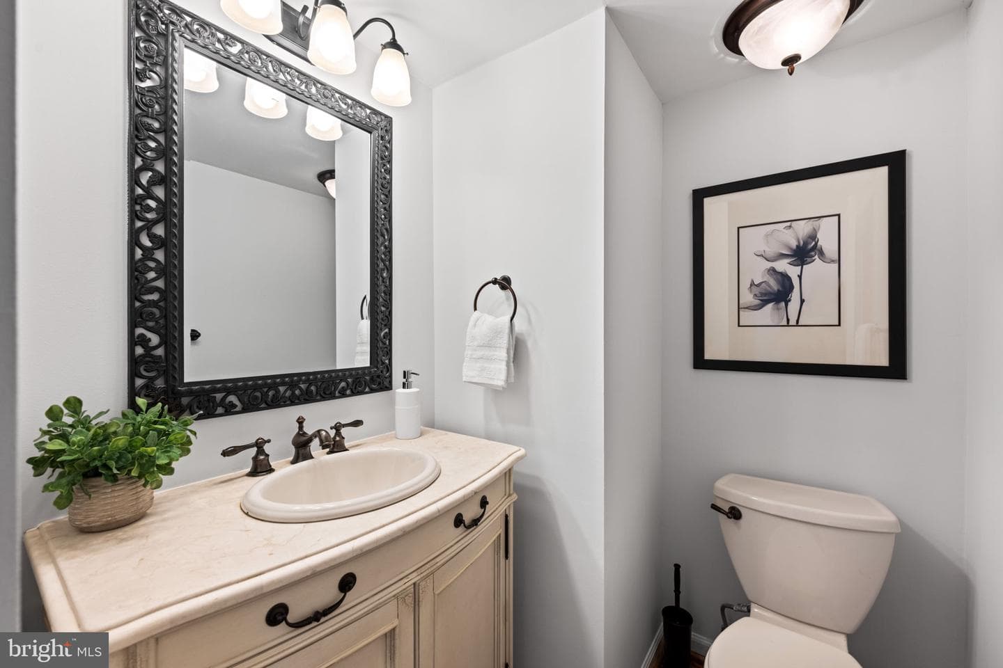 9153 Fort Fisher Court photo 33