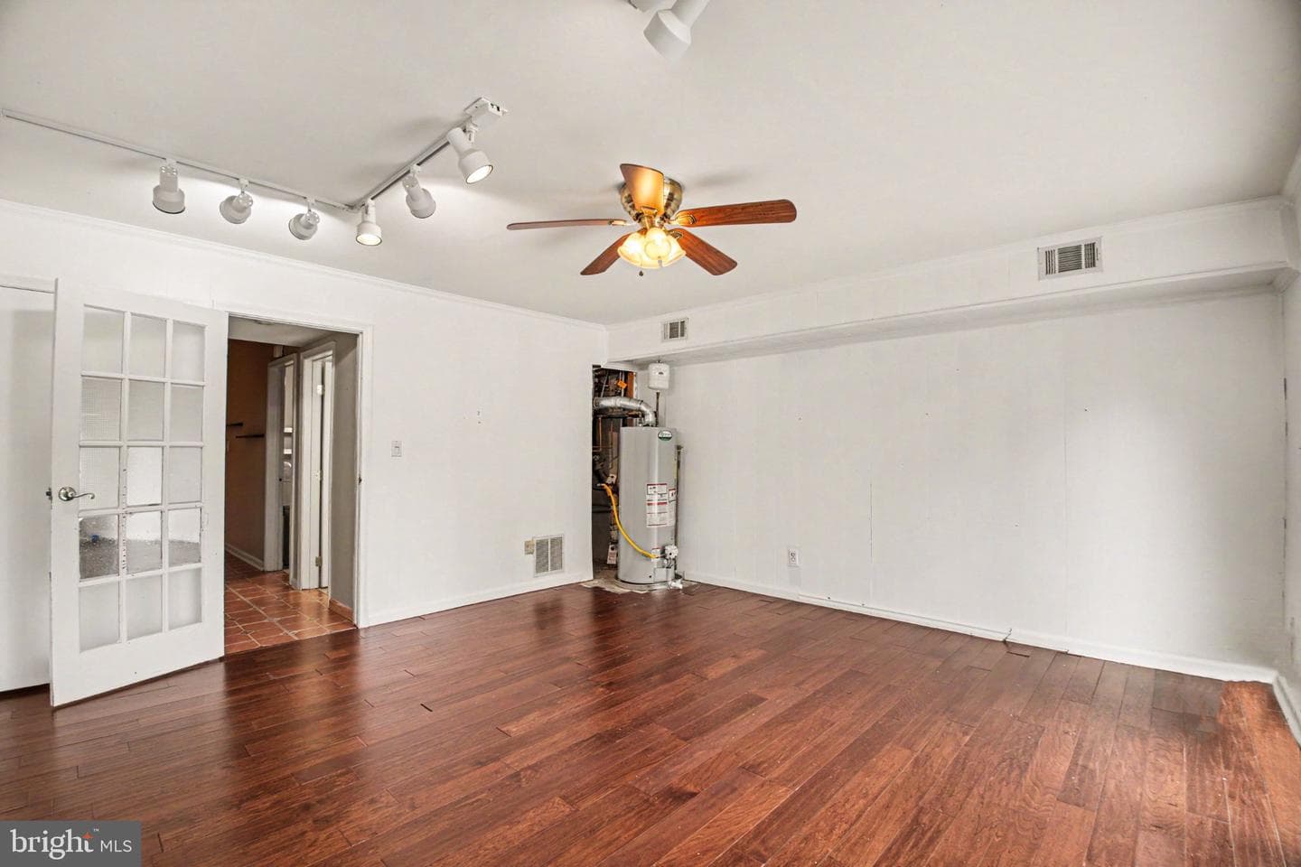 8418 Penshurst Drive #592 photo 12