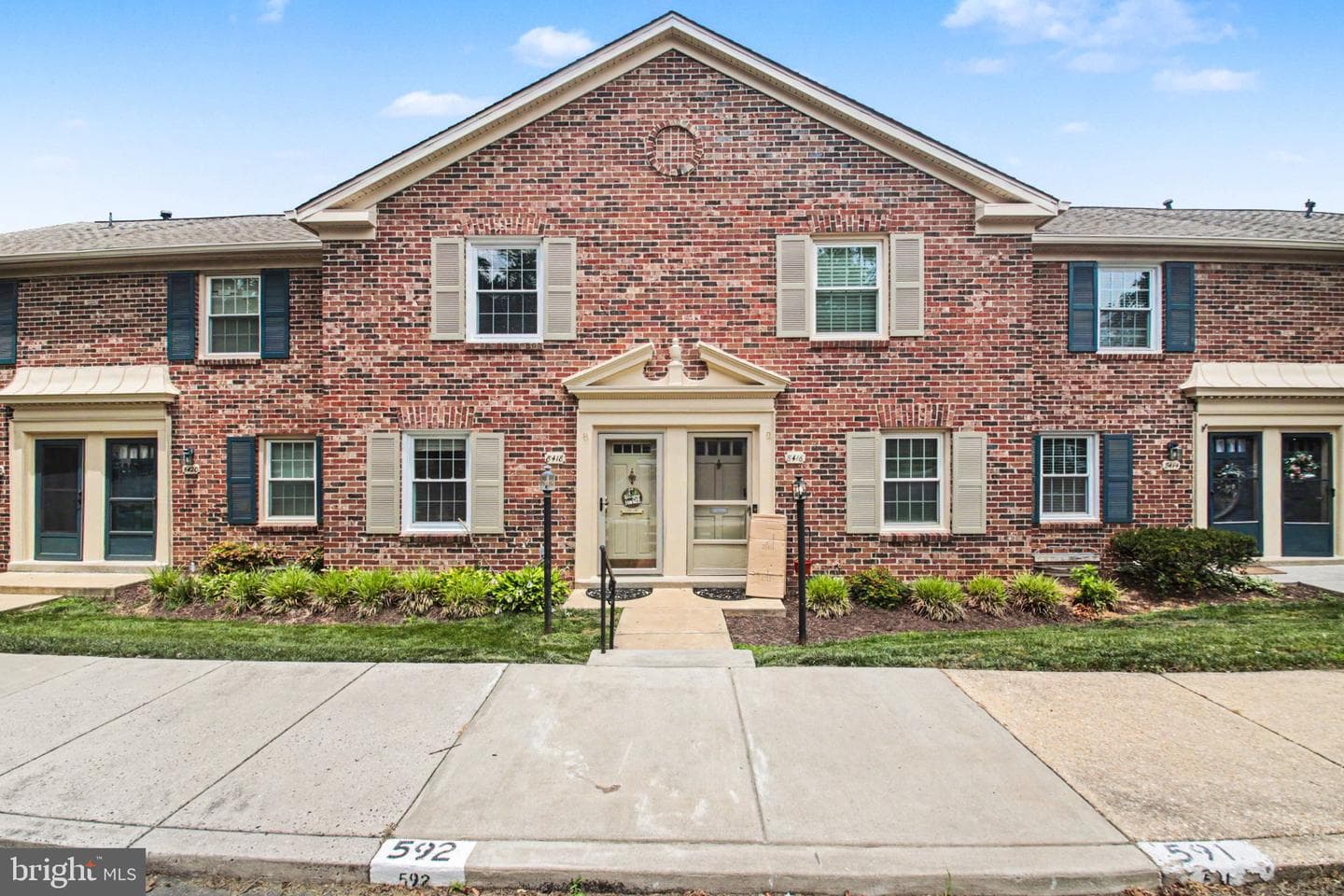 8418 Penshurst Drive #592, Springfield