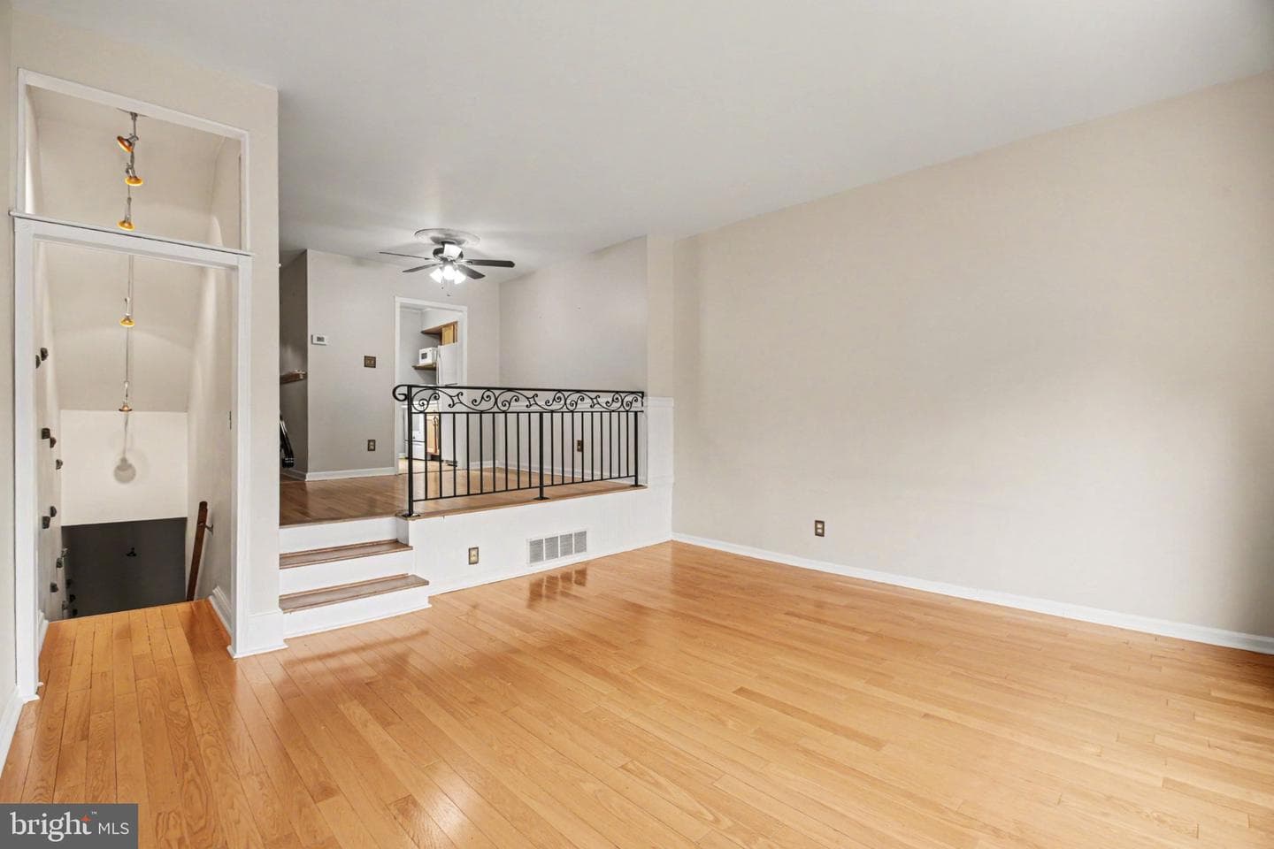 8418 Penshurst Drive #592 photo 5