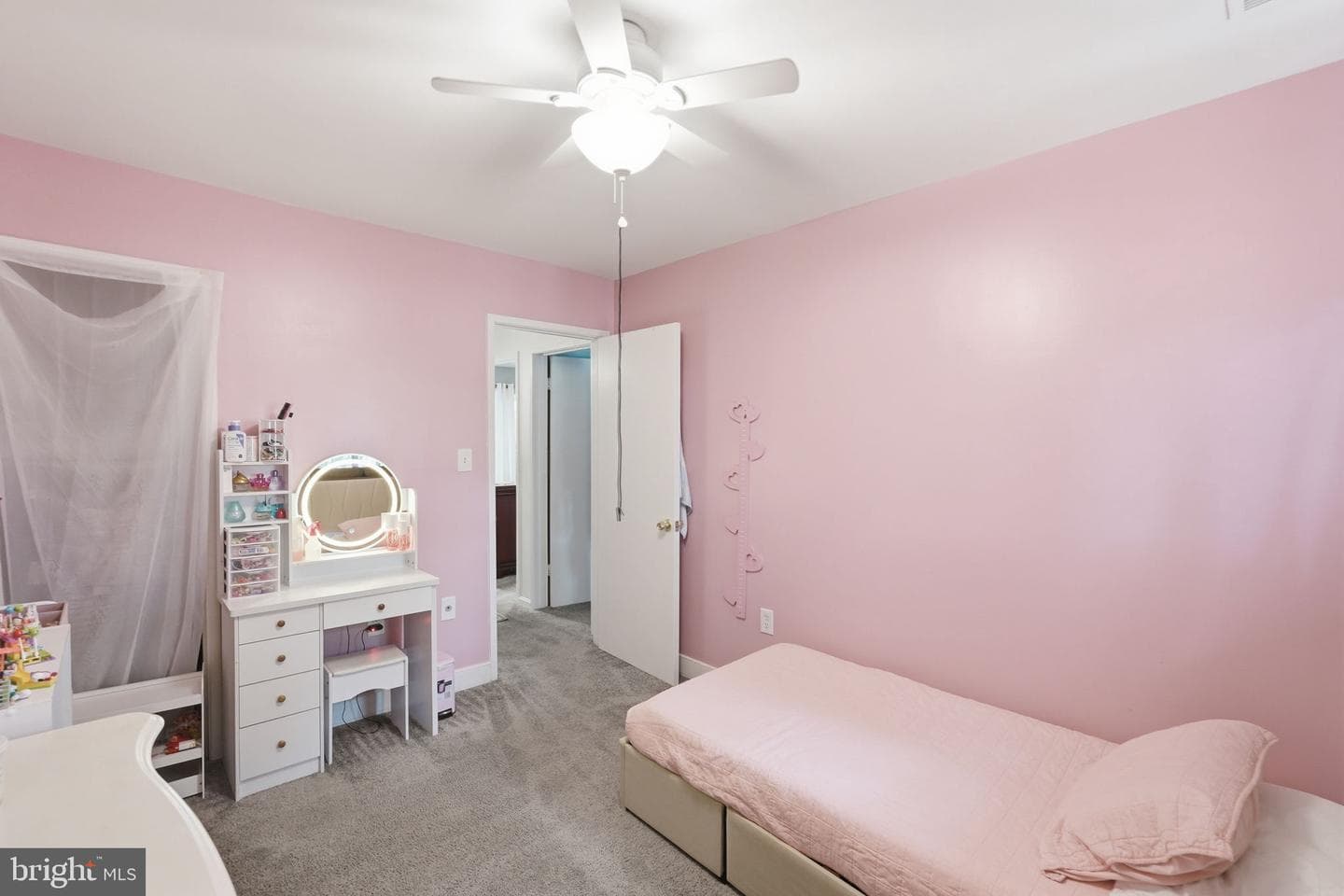 4936 Sauquoit Lane photo 20