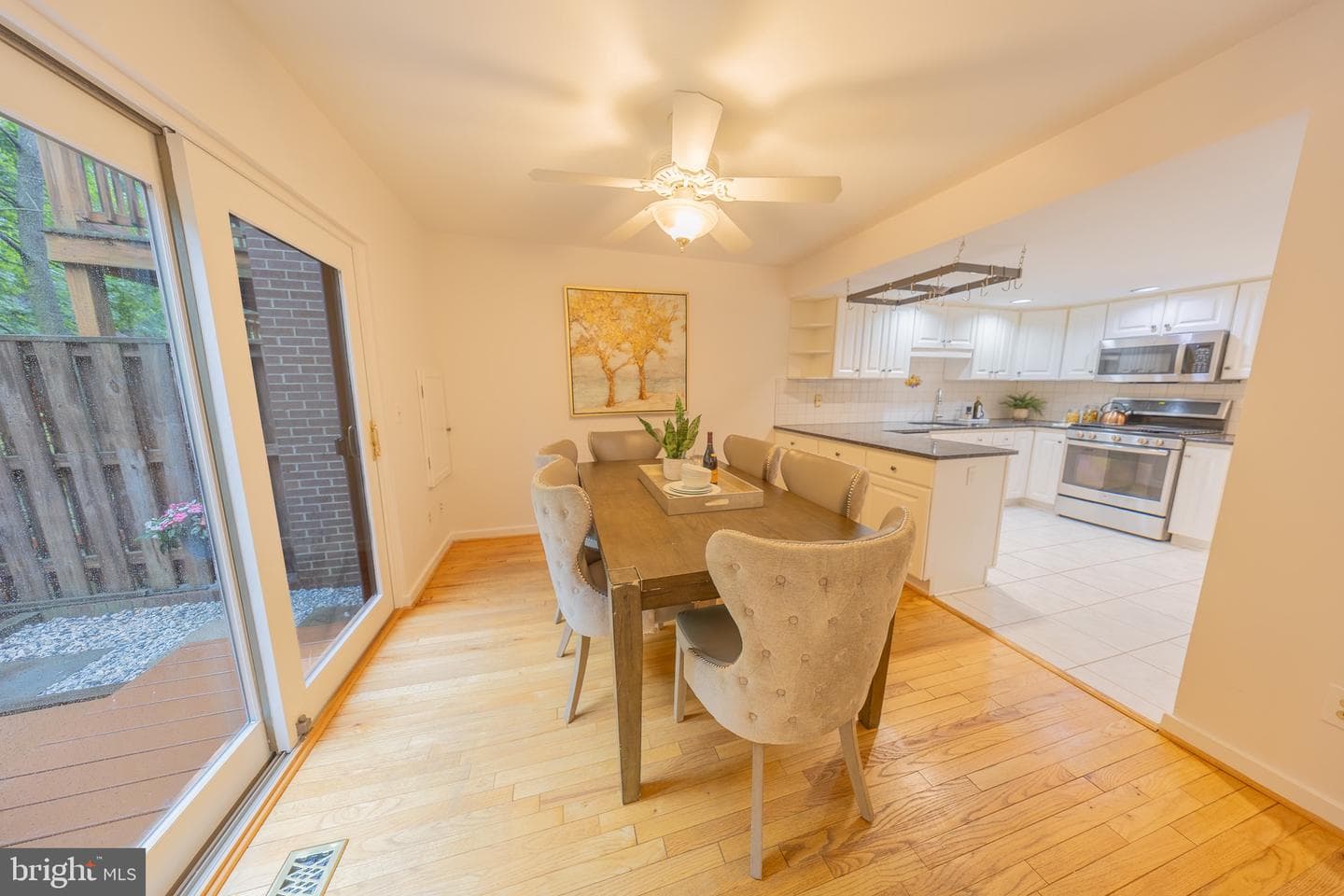 2201 Cedar Cove Court photo 4