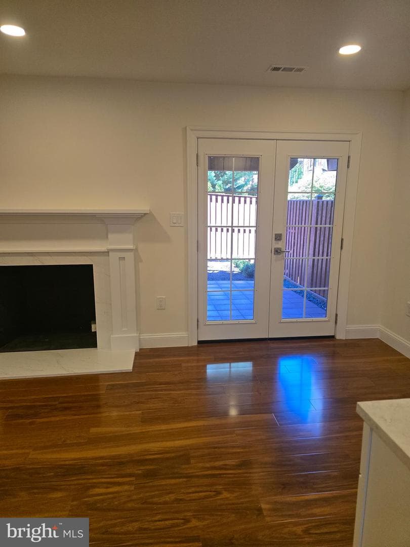2106 Bobbyber Drive photo 9