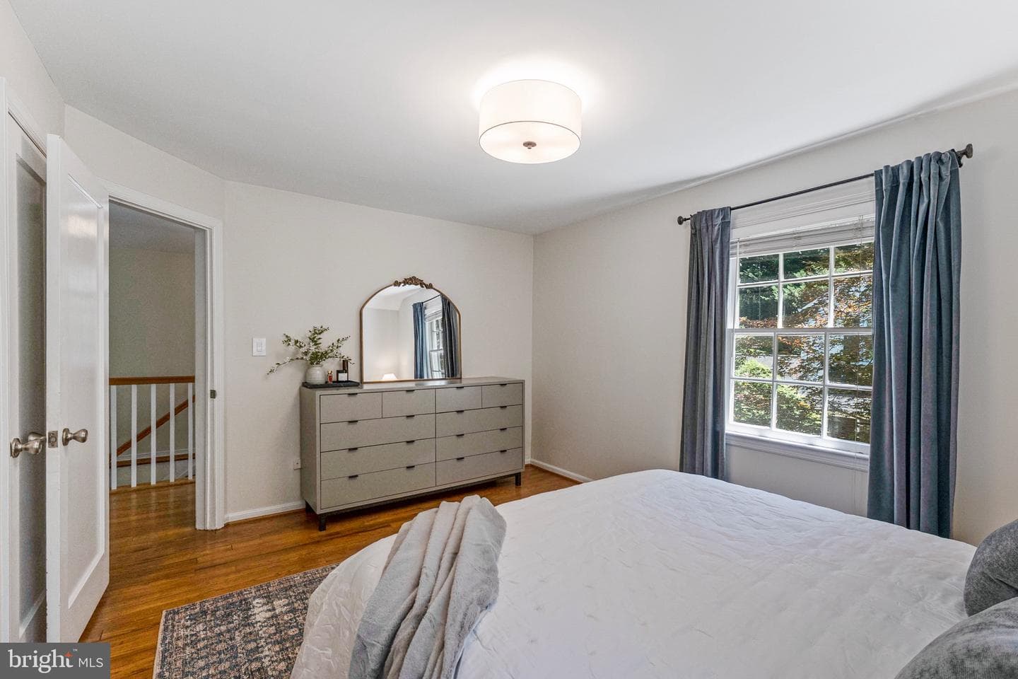 2915 Marshall Street photo 24