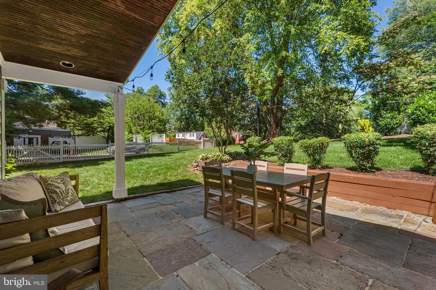 2915 Marshall Street photo 36