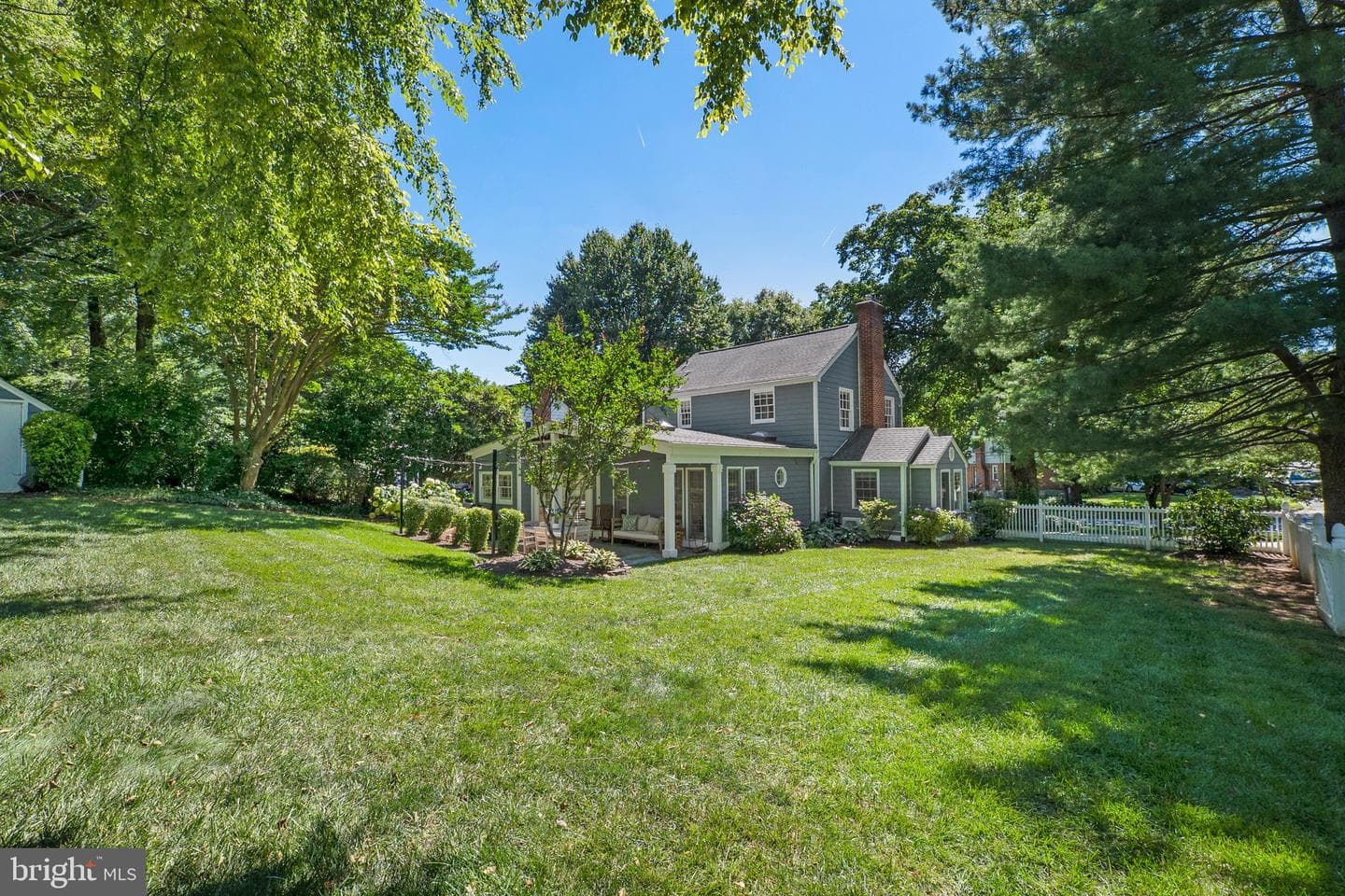 2915 Marshall Street photo 39