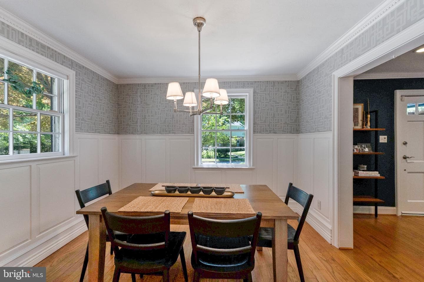 2915 Marshall Street photo 7