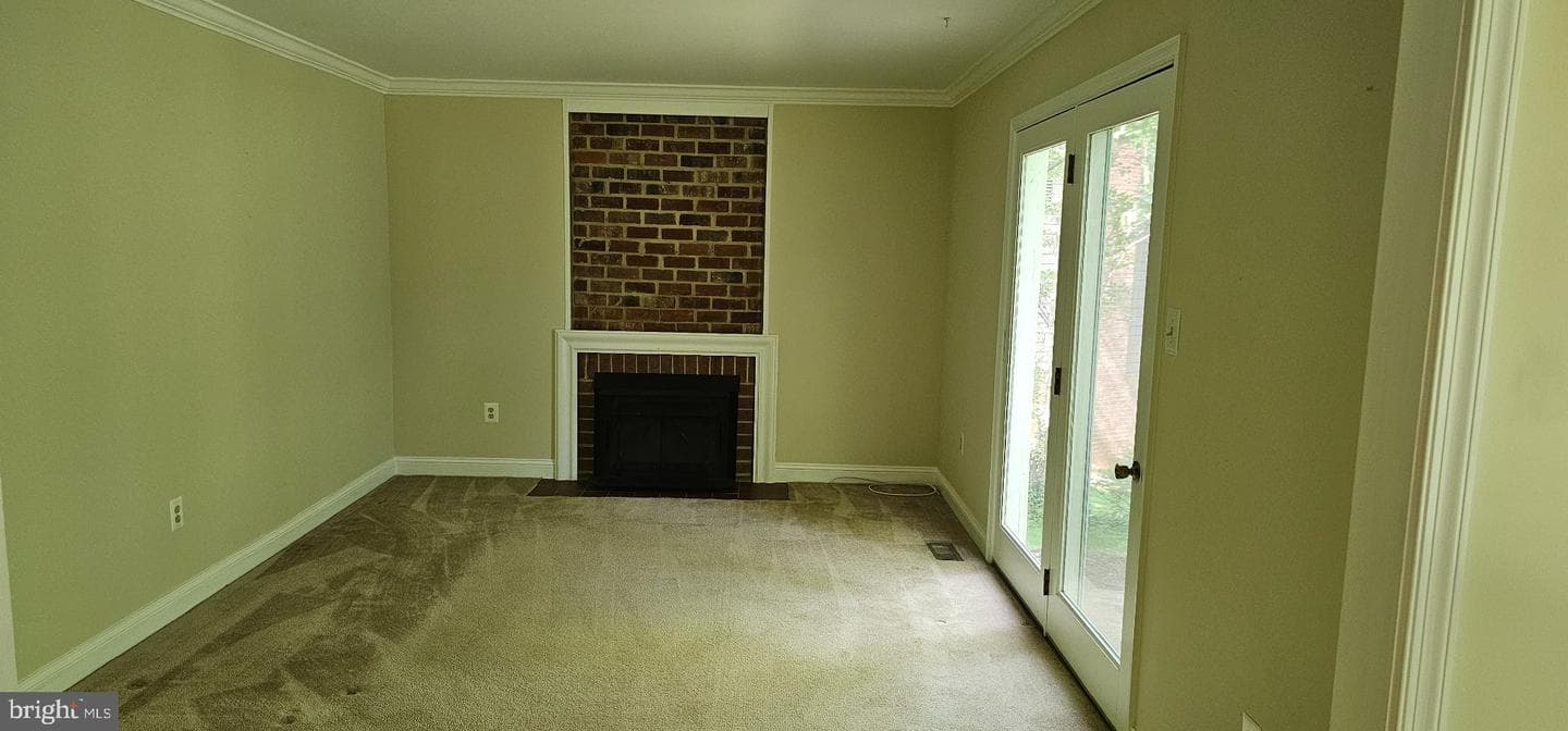 5243 Kaywood Court photo 4