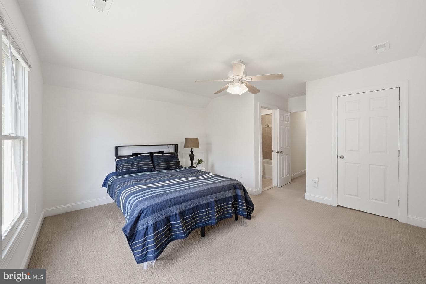 13614 Weinstein Court photo 44