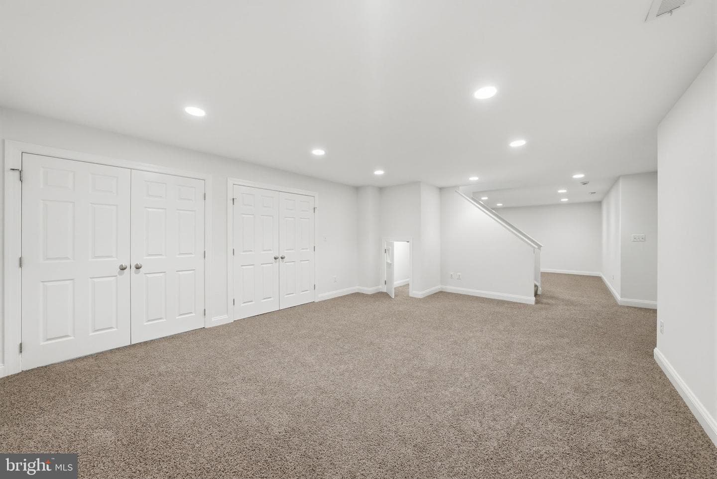 13614 Weinstein Court photo 48