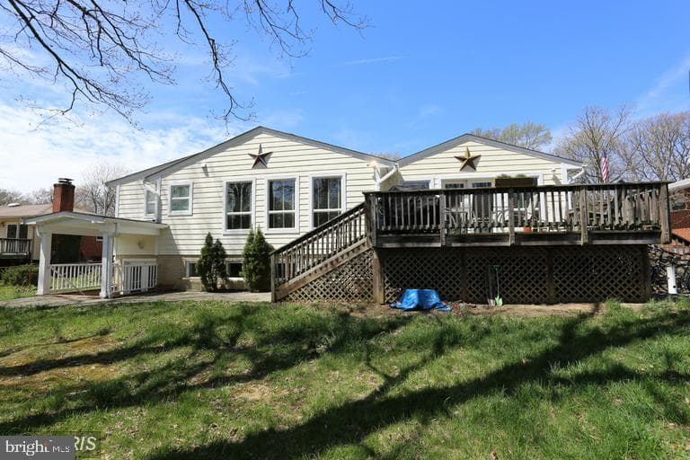 605 SE Orrin Street SE photo 2