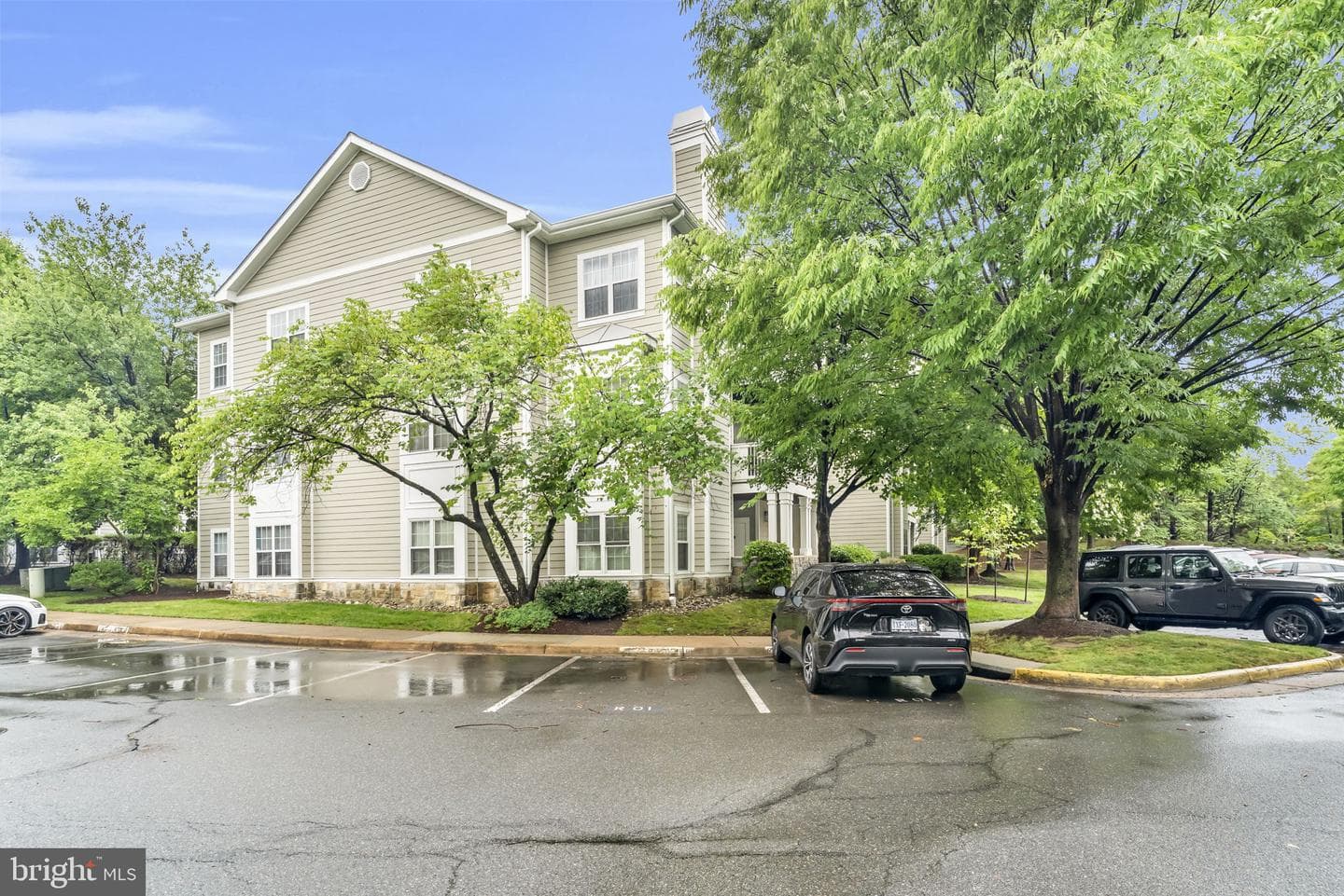 1701 Lake Shore Crest Drive #31, Reston