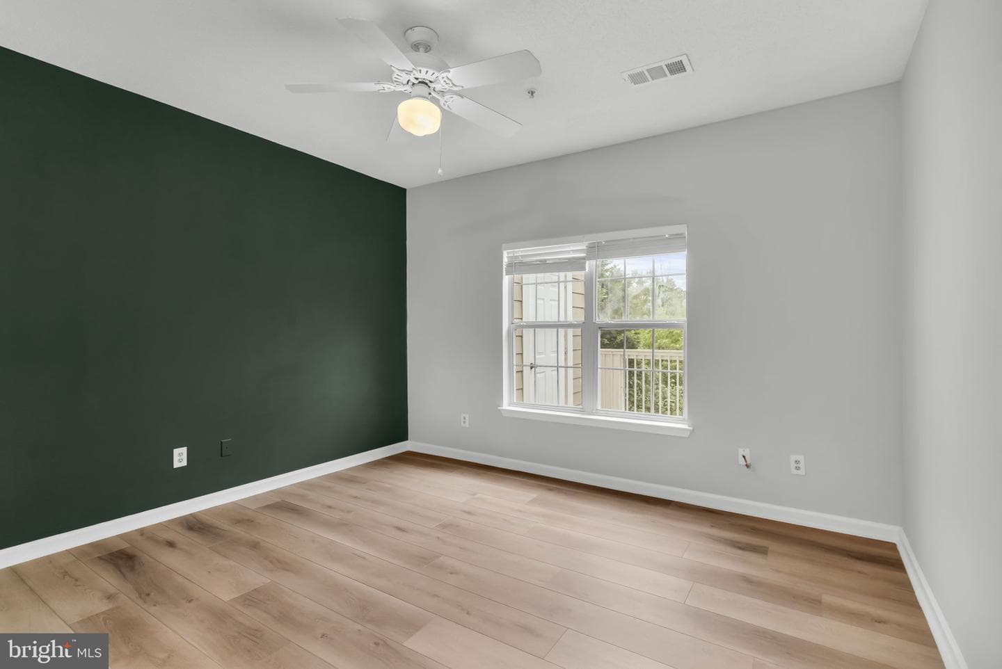 1701 Lake Shore Crest Drive #31 photo 24