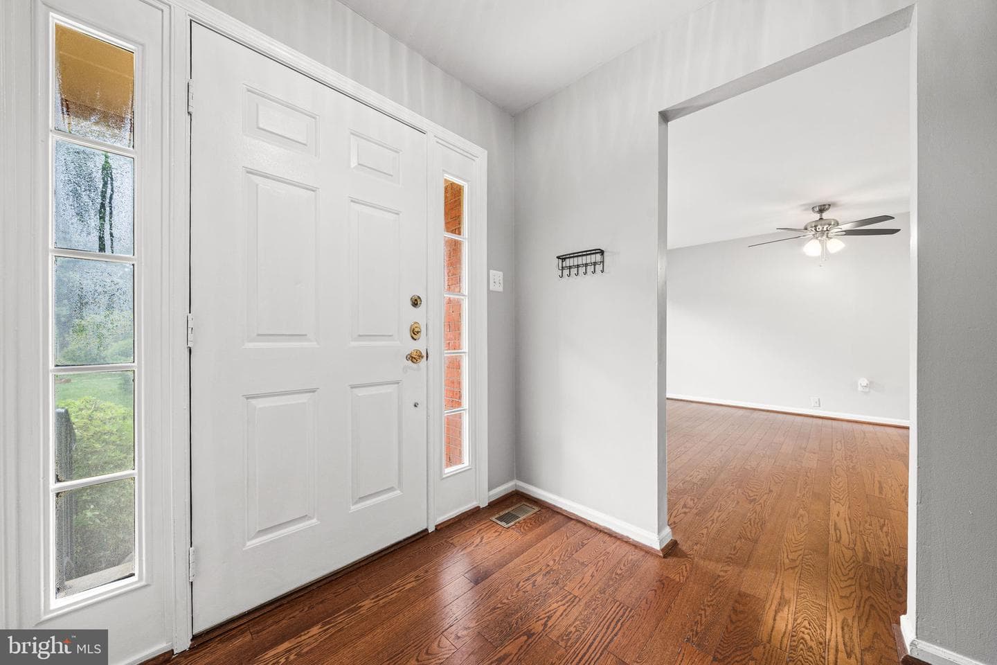 4620 Luxberry Drive photo 22