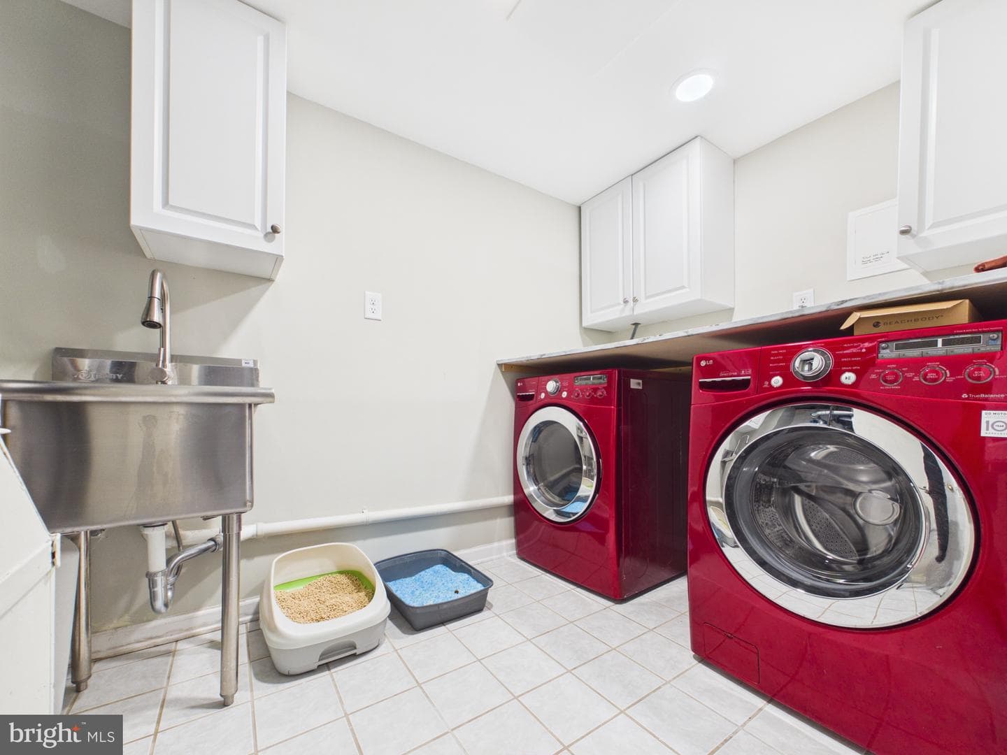 9201 Cherrytree Drive photo 34