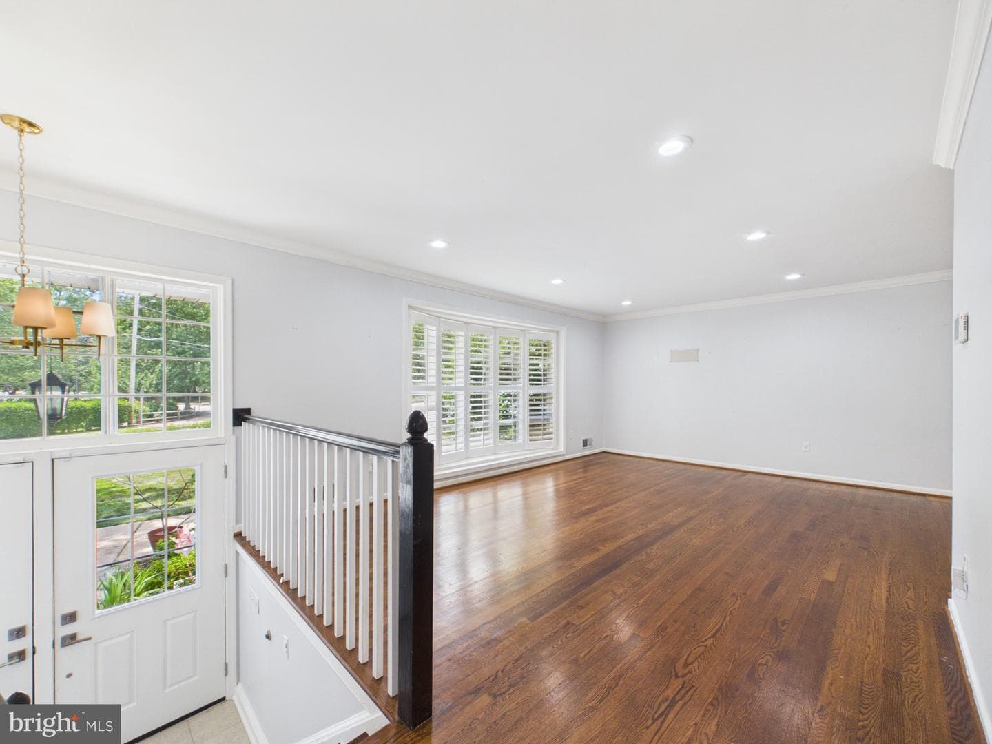 9201 Cherrytree Drive photo 5