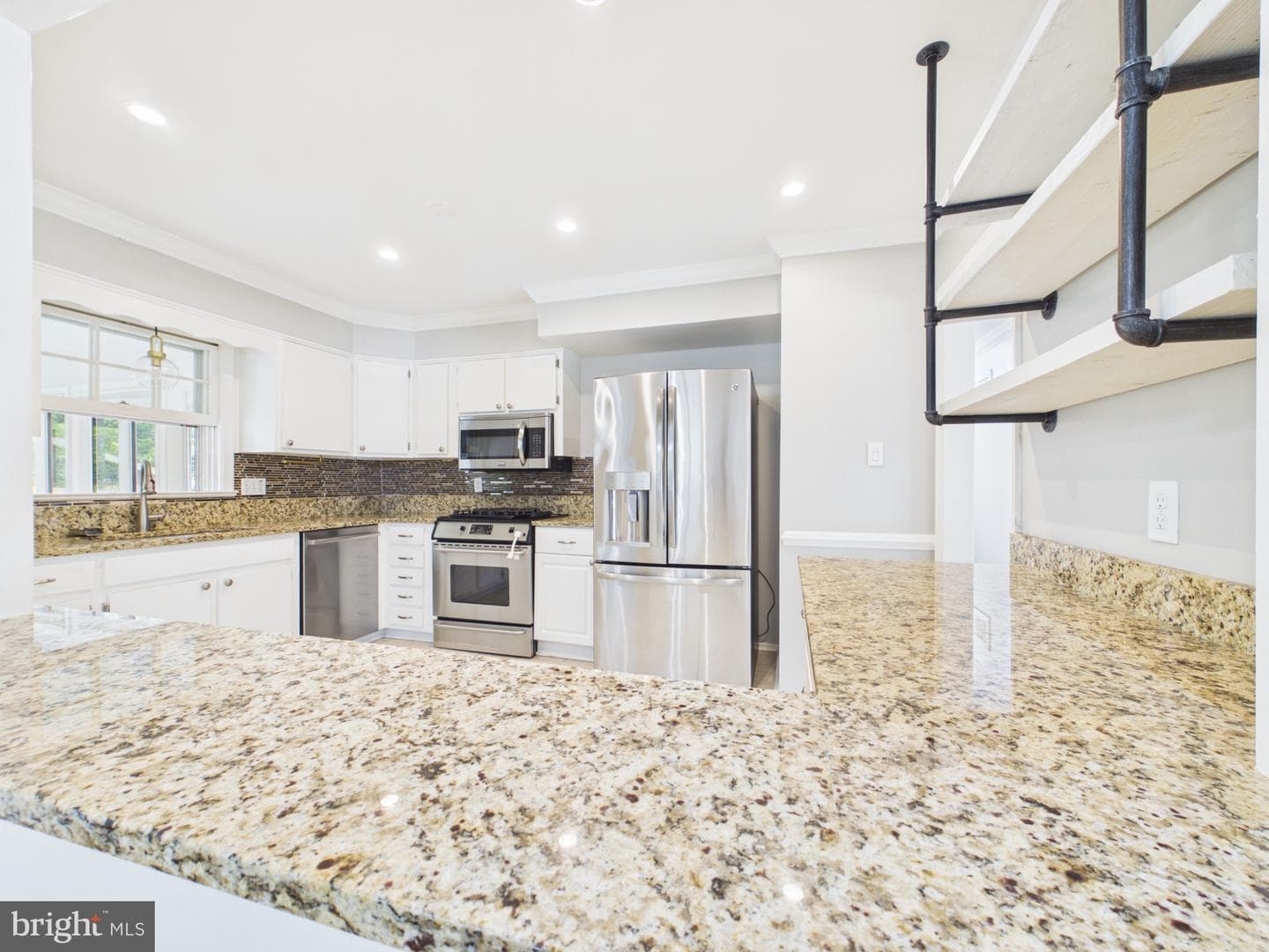 9201 Cherrytree Drive photo 9