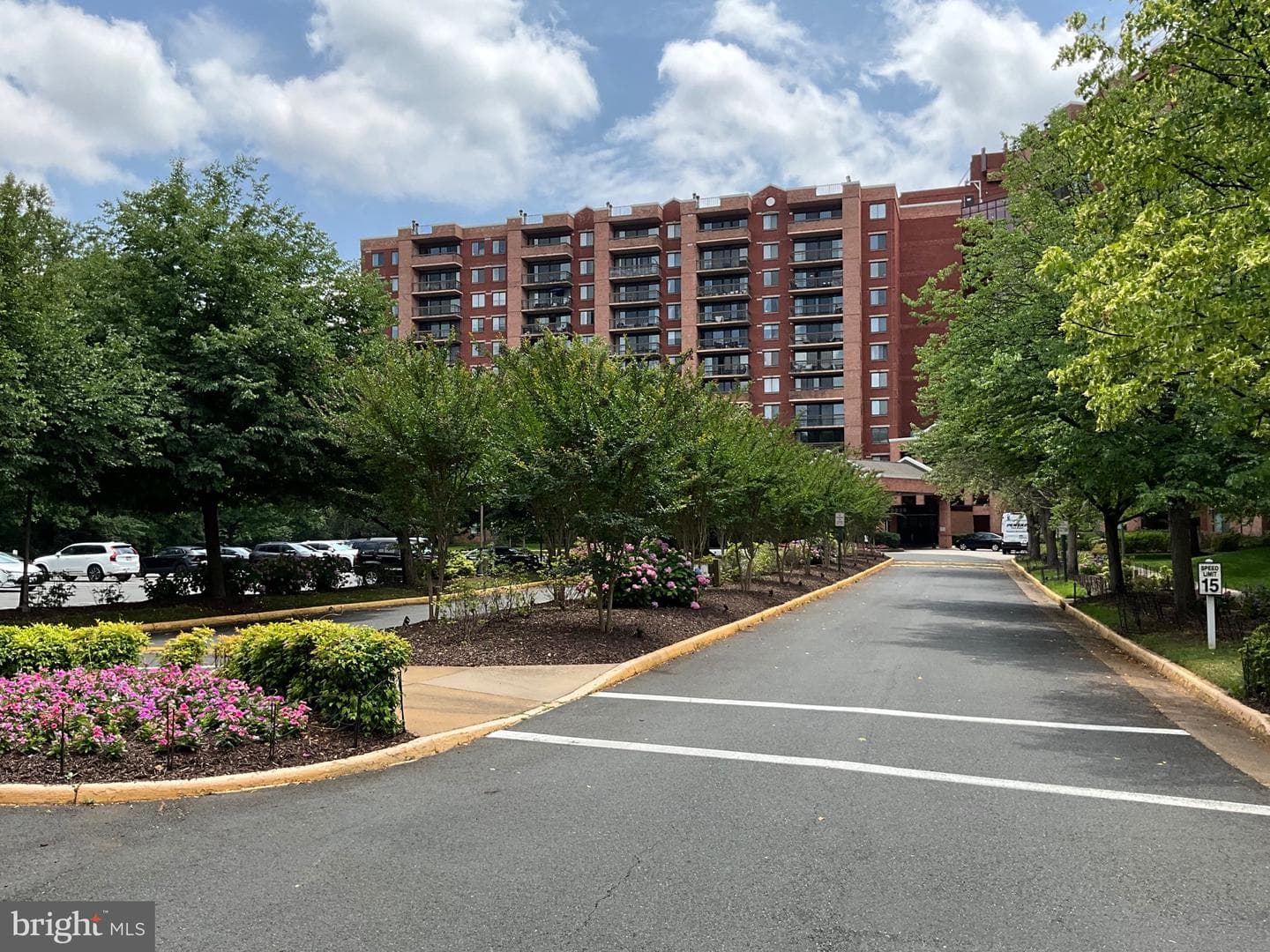 2230 George C Marshall Dr # 313, Falls Church