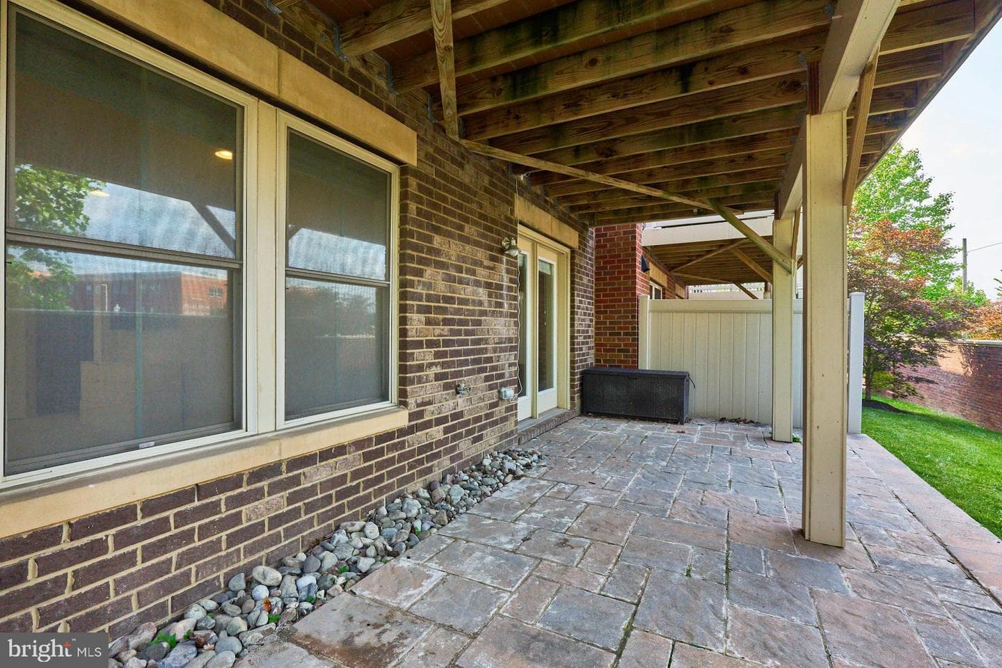 2358 Chadlington Road photo 48