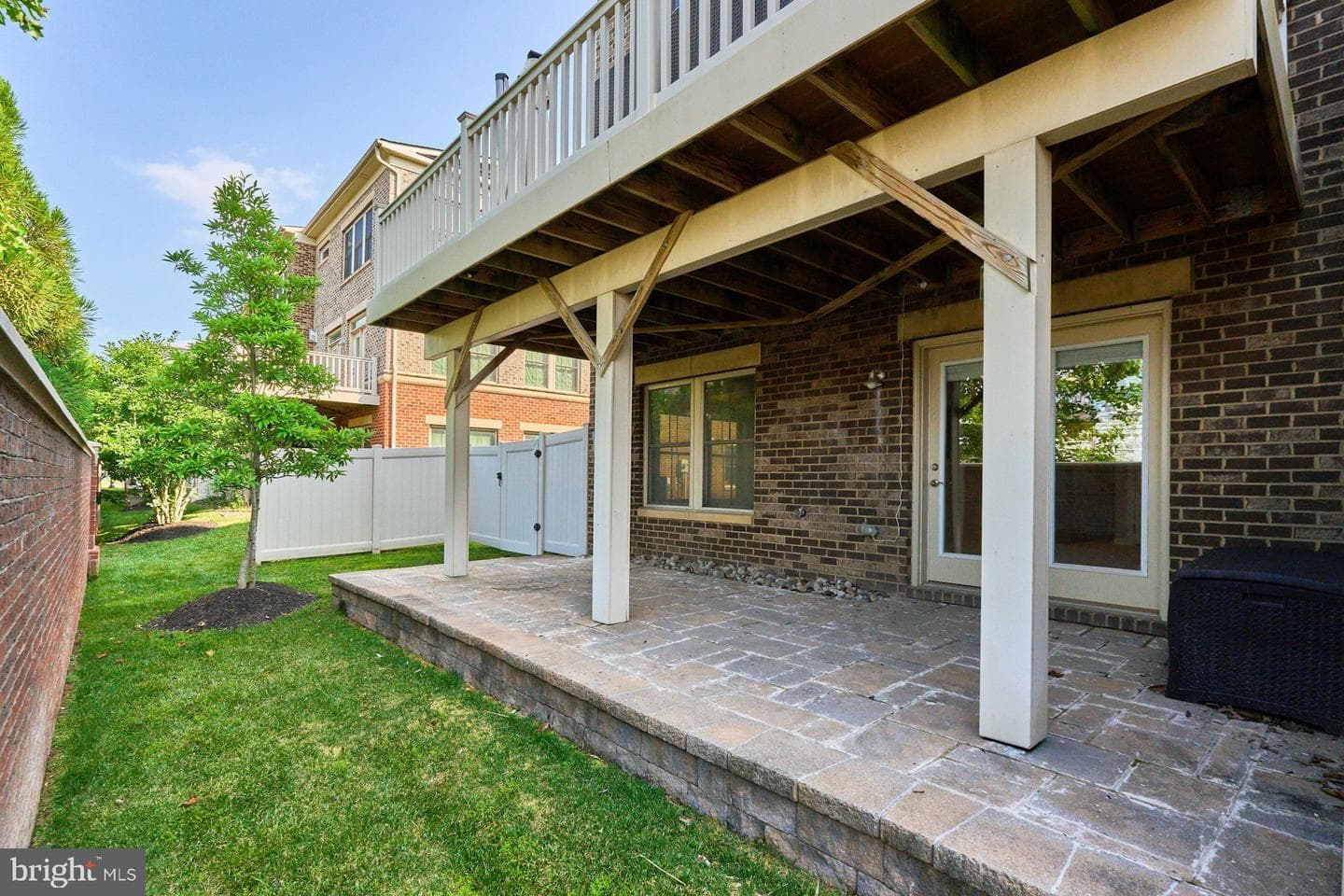 2358 Chadlington Road photo 49