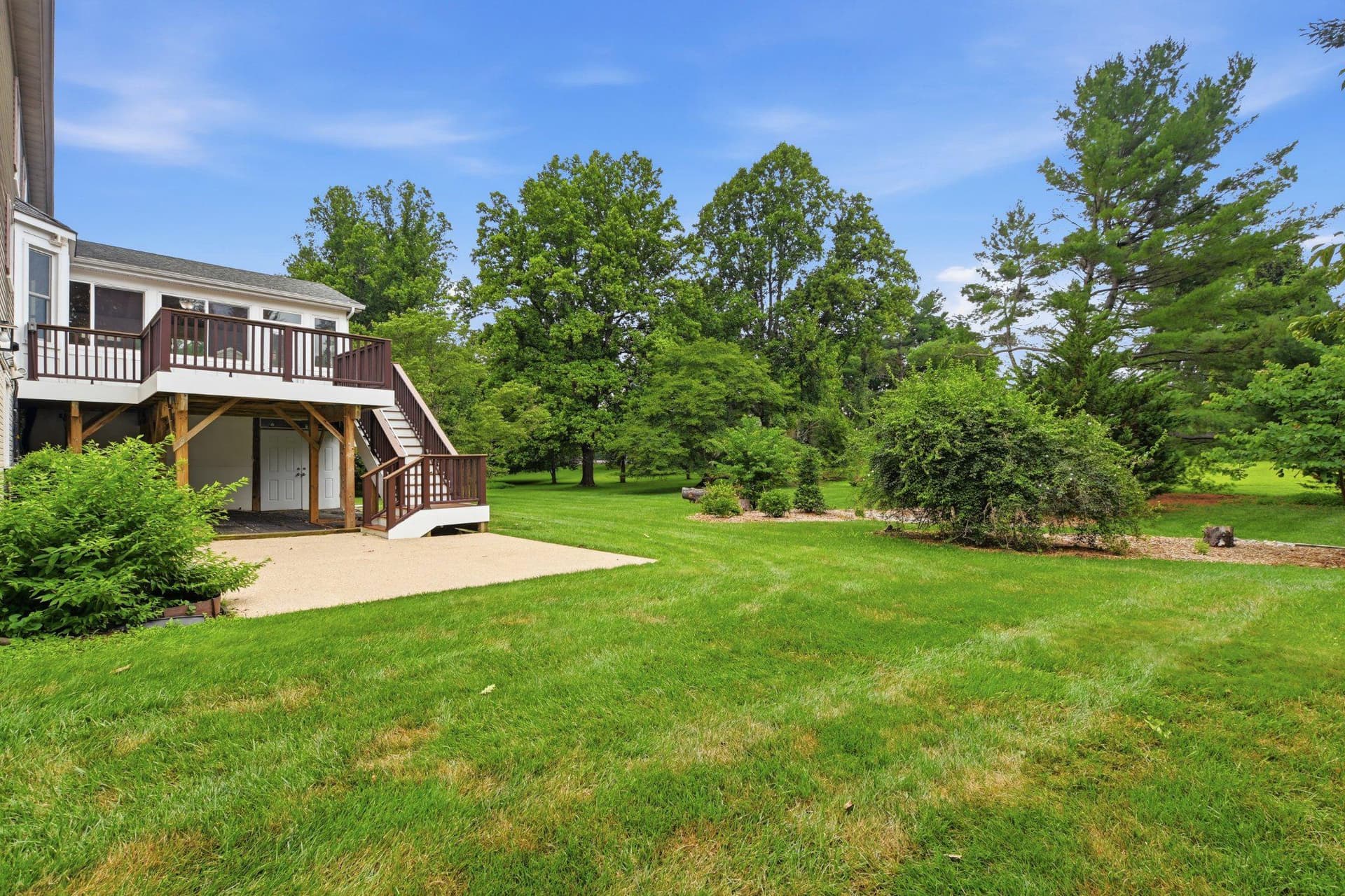1032 Riva Ridge Drive photo 35