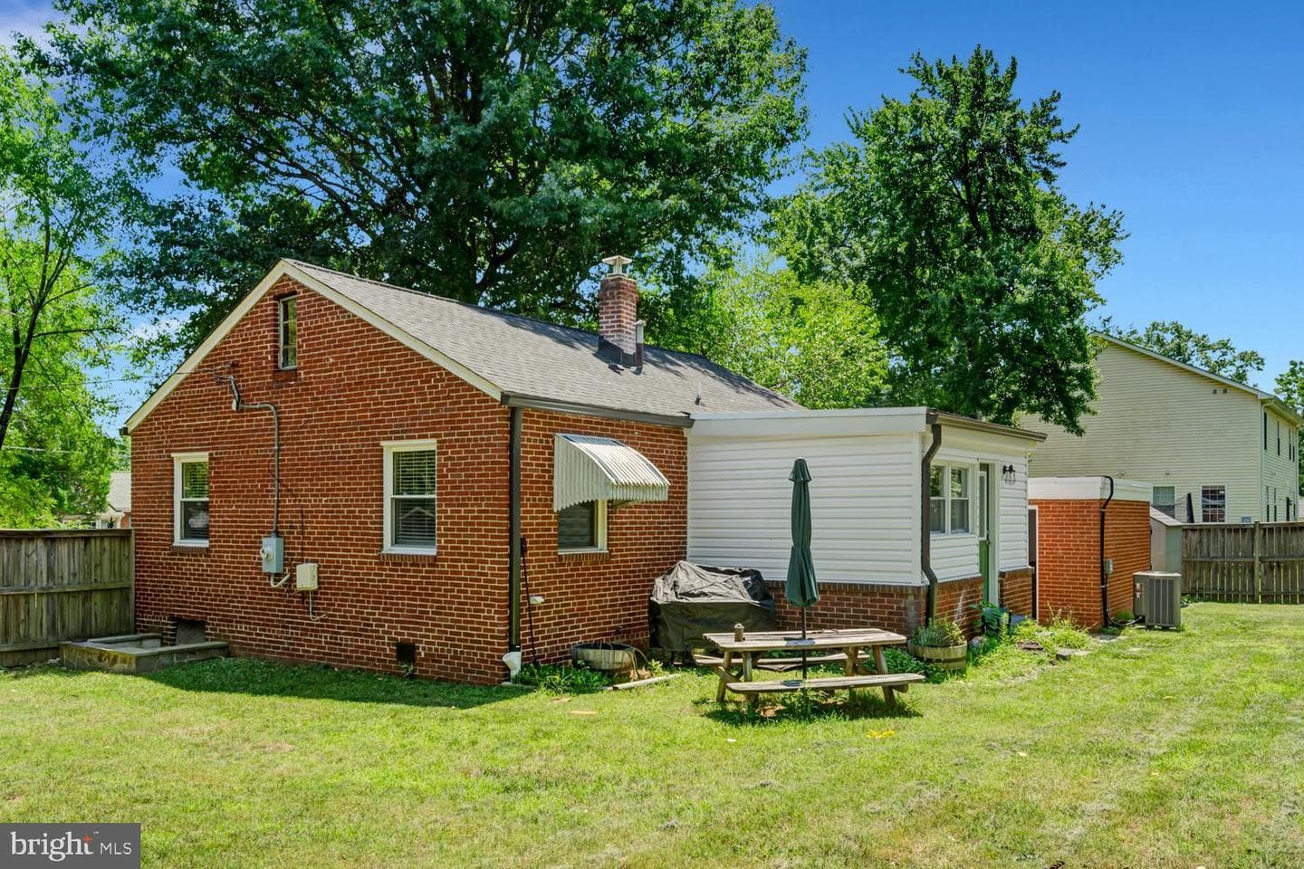 6806 Smithway Drive photo 24