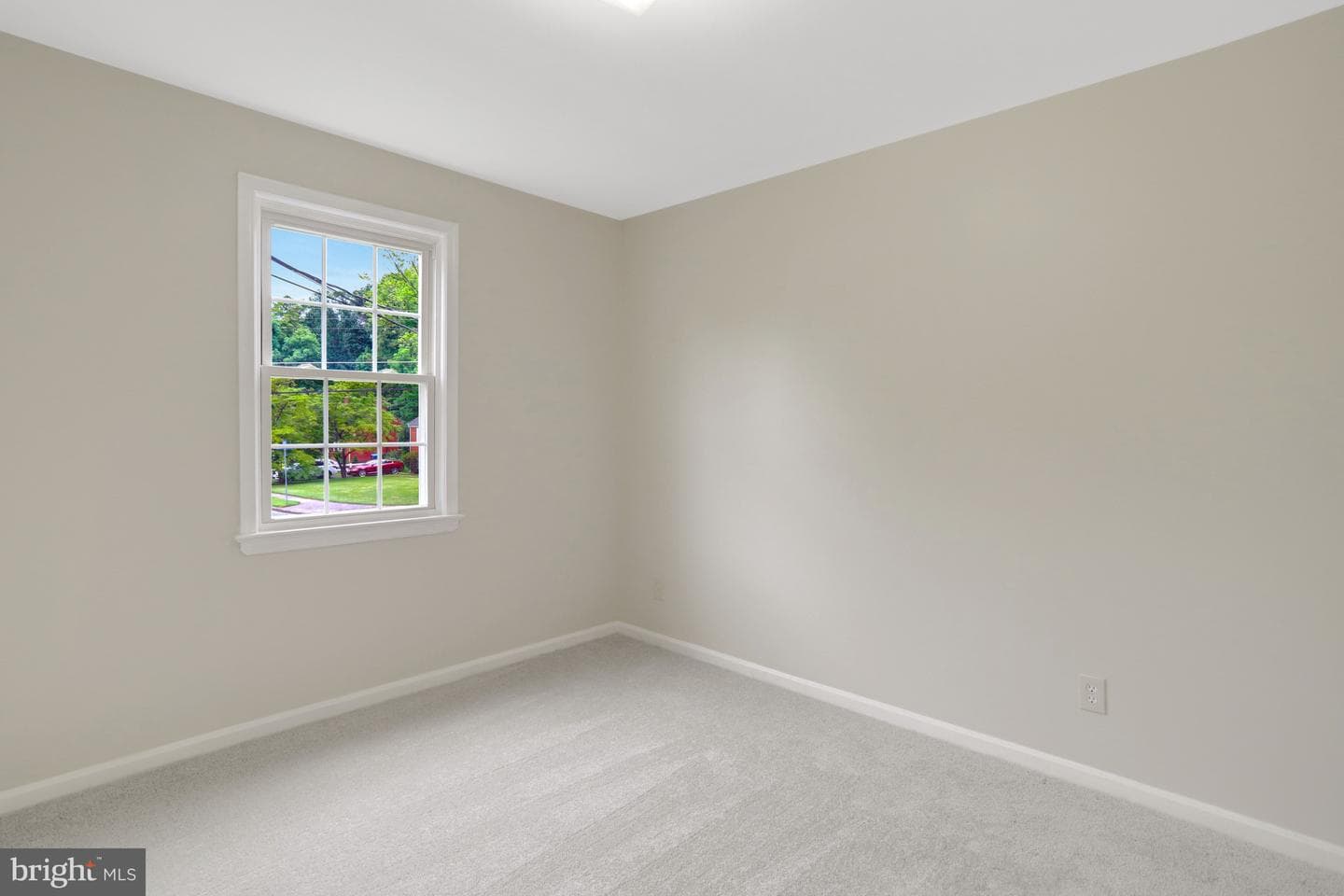 7623 Mendota Place photo 25