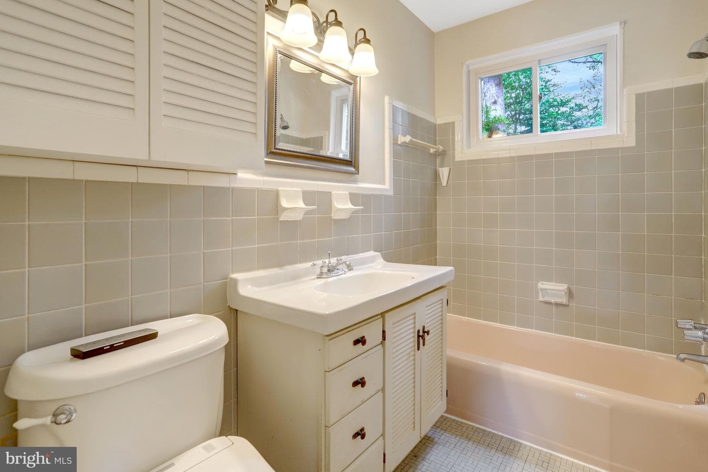 7623 Mendota Place photo 32