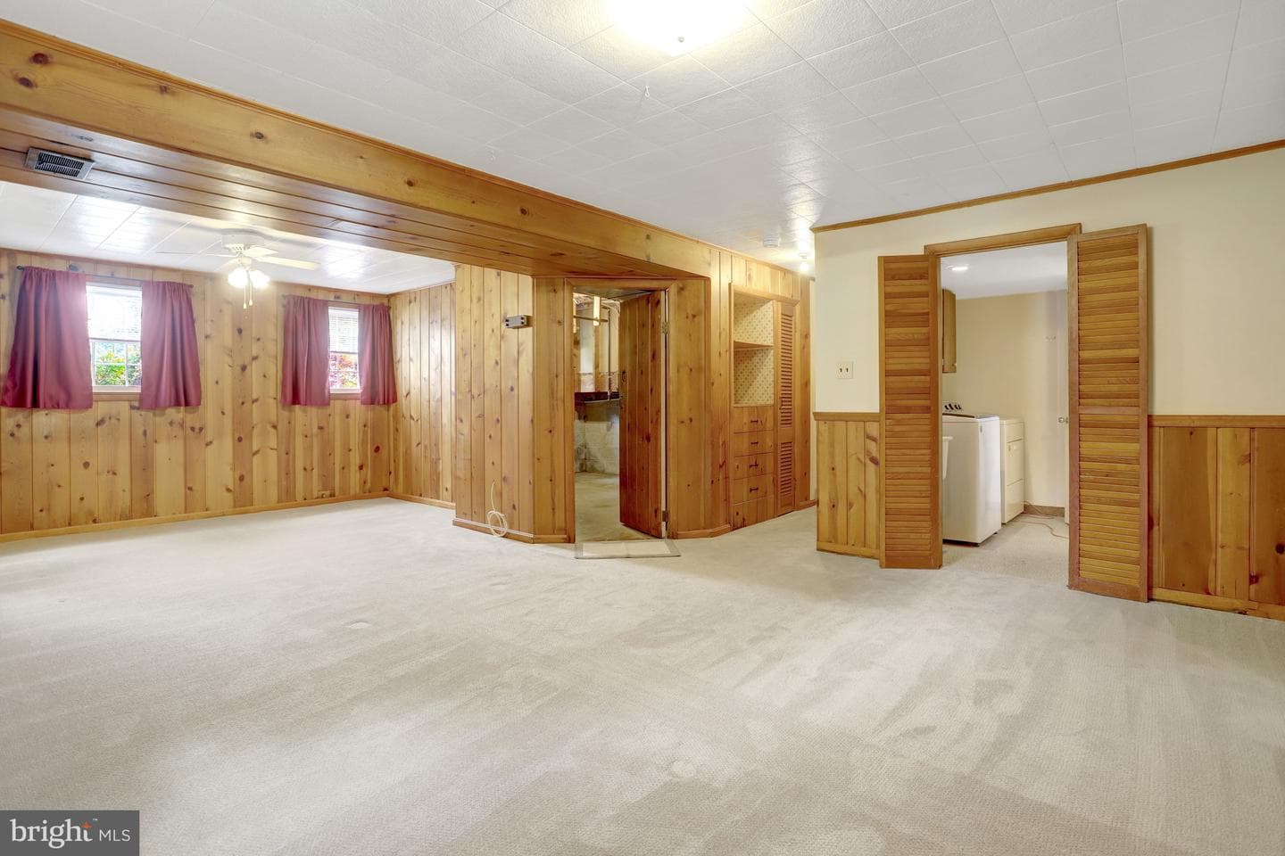 7623 Mendota Place photo 37