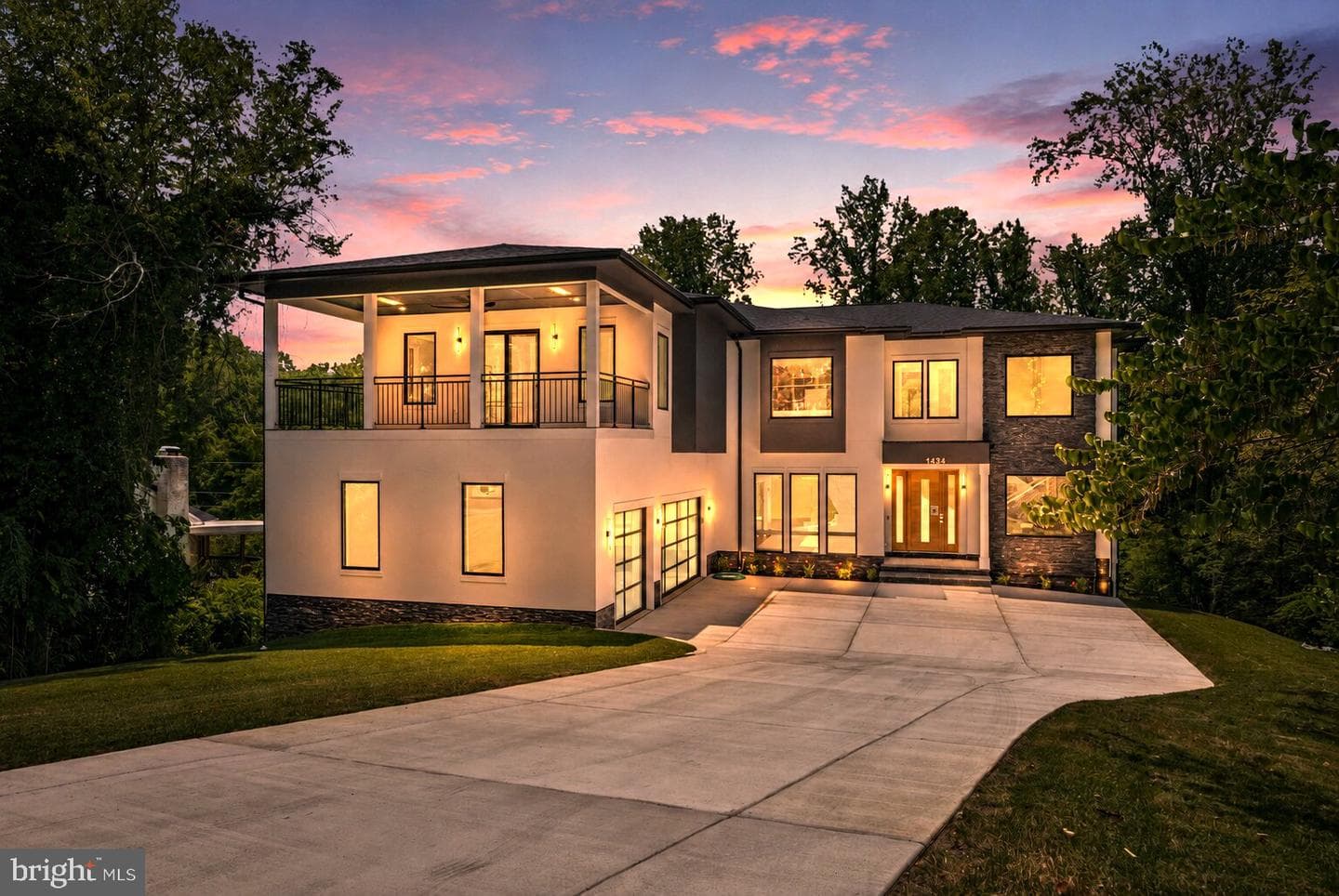 1434 Waggaman Circle, Mclean