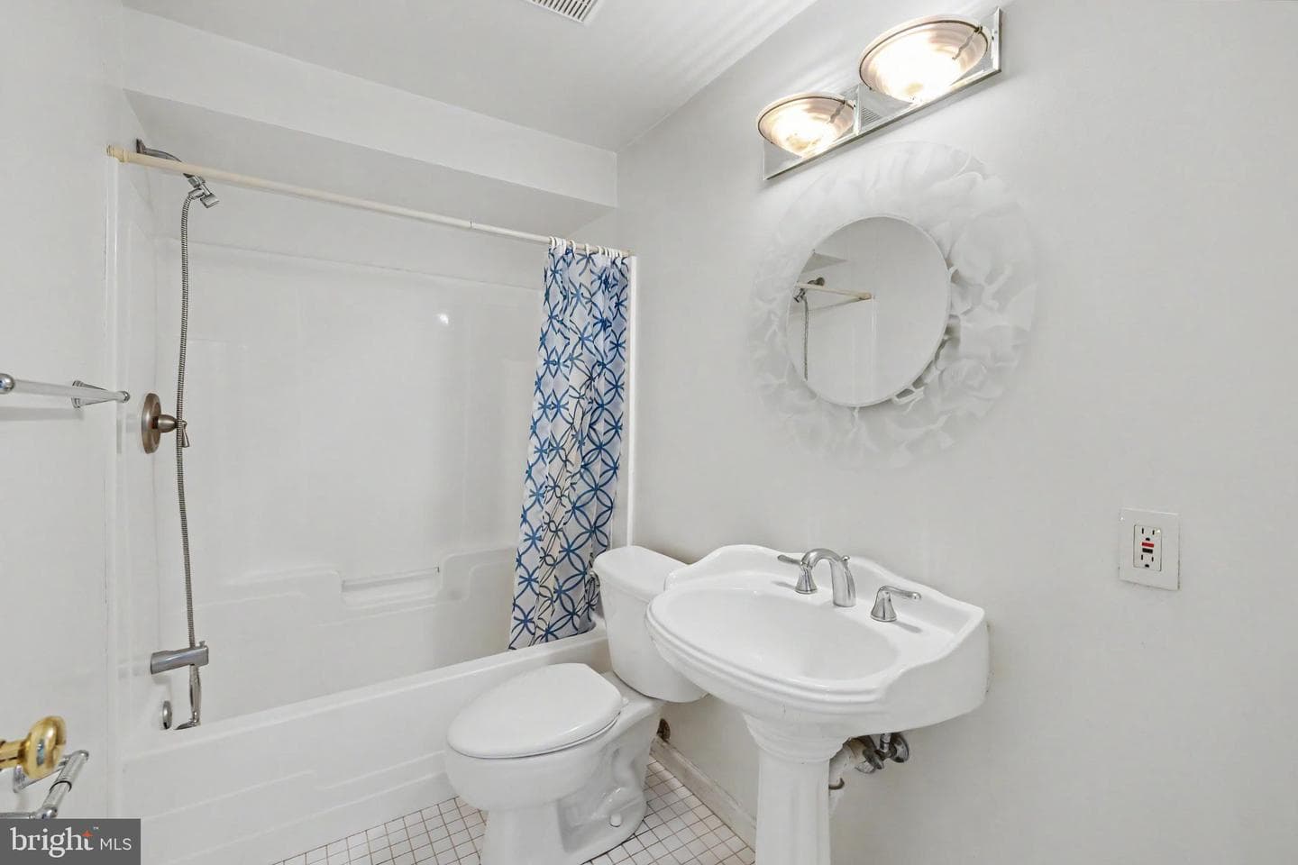 5305 Anchor Court photo 28