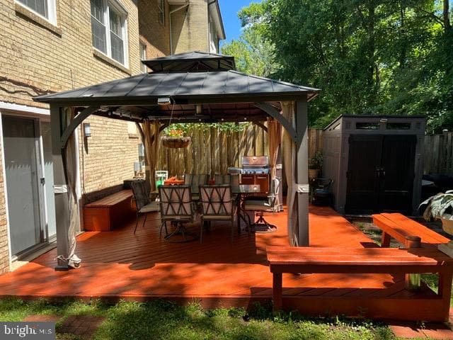 14709 Bentley Square photo 4