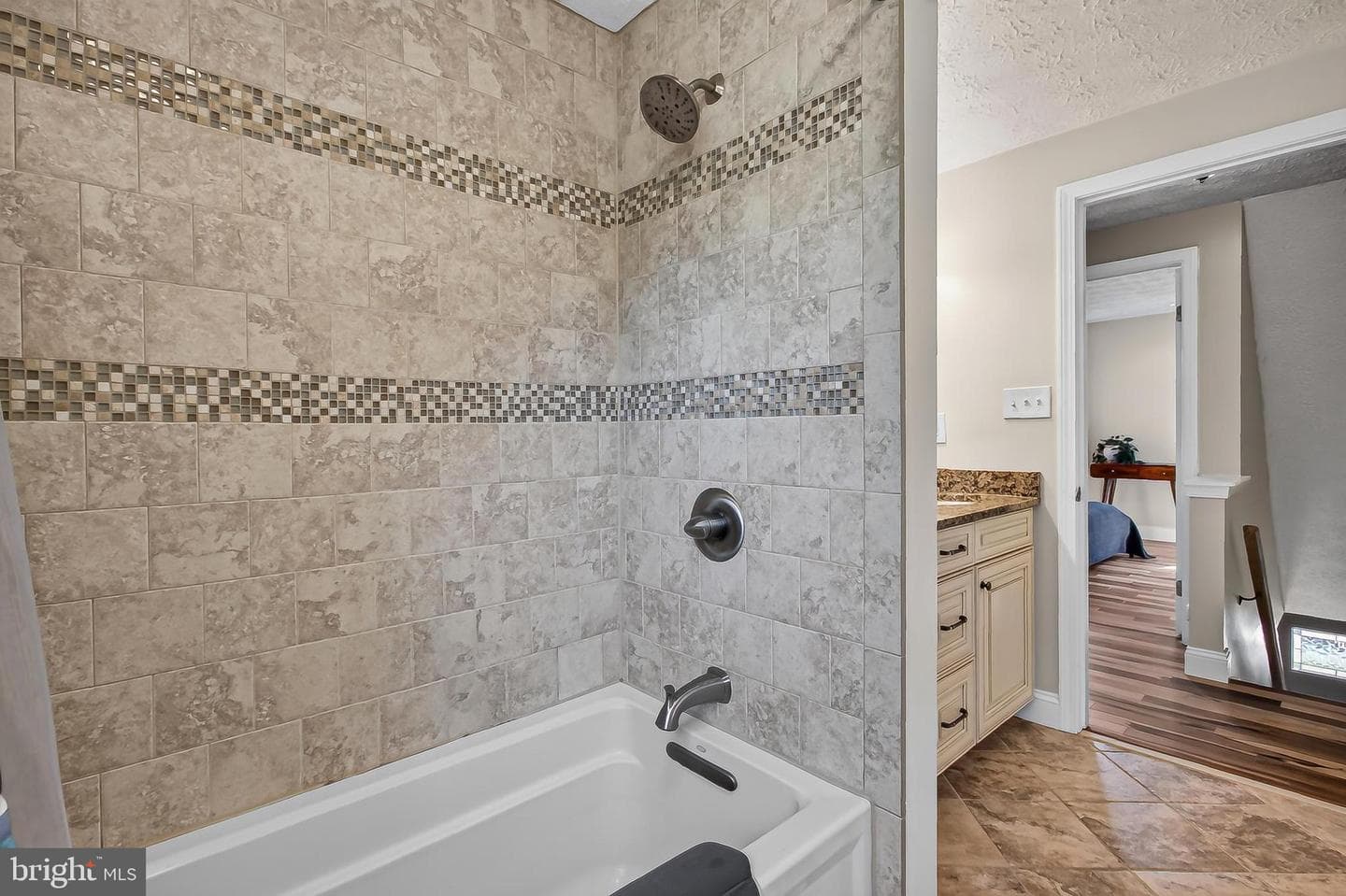 1057 Burwick Drive photo 30