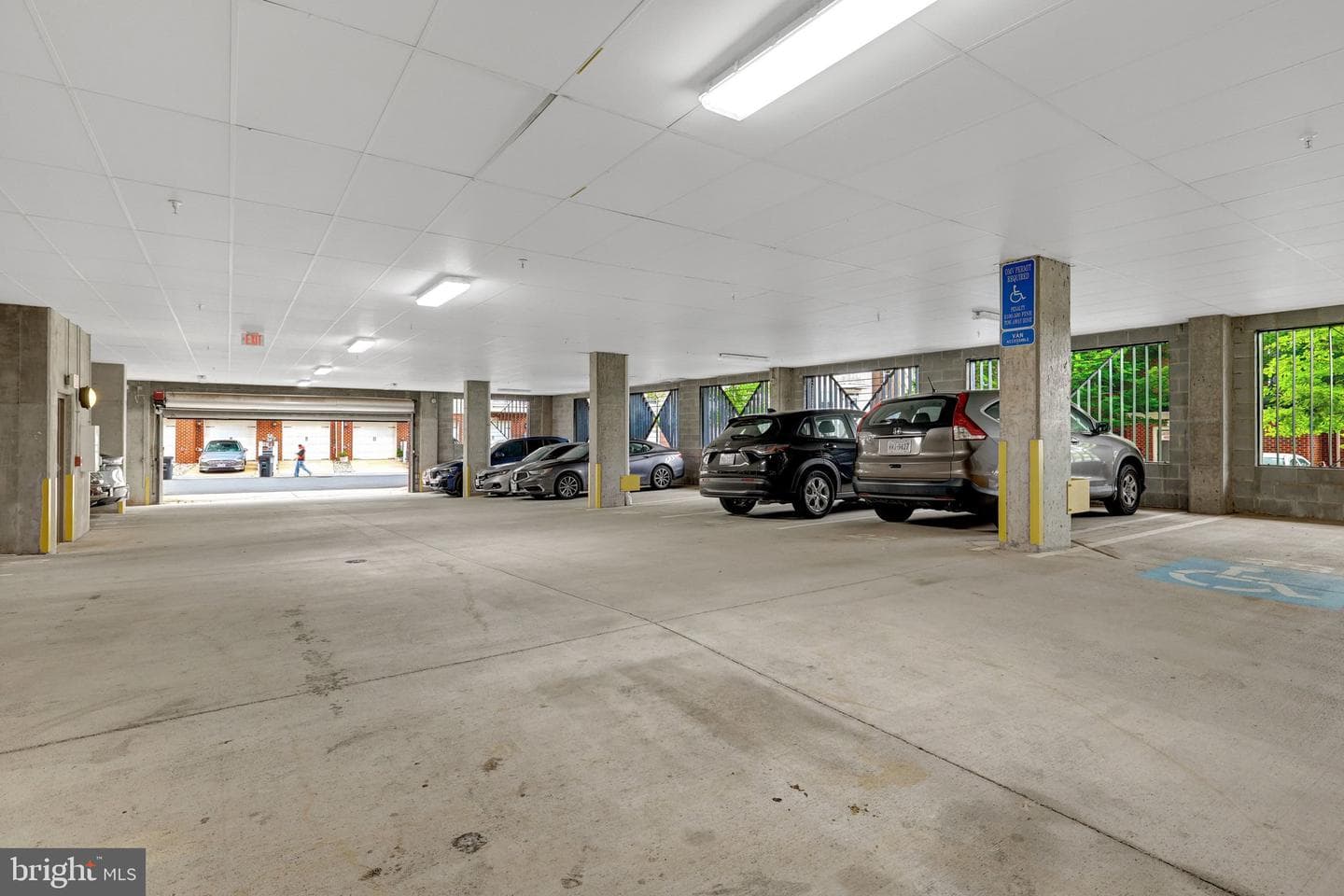 13724 Neil Armstrong Avenue #404 photo 18