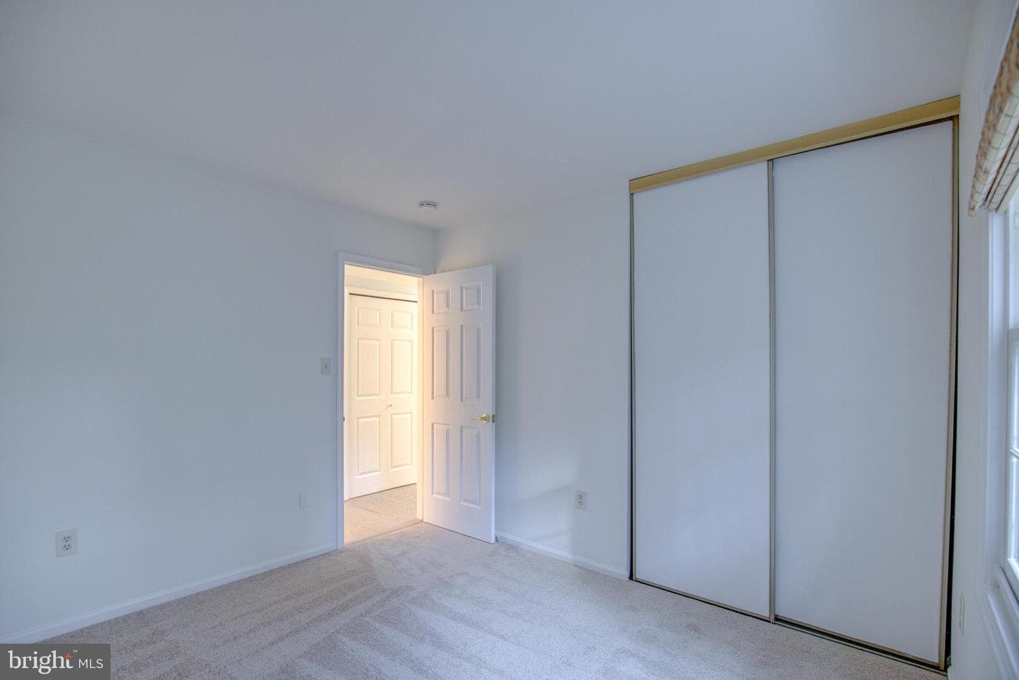 9519 Heathwood Court photo 20
