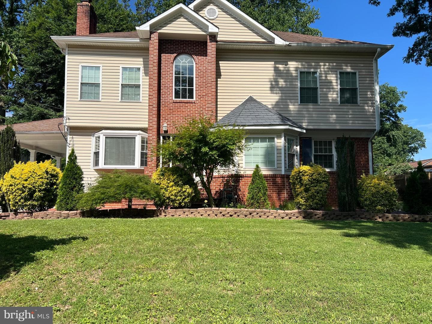 5409 Easton Drive photo 2