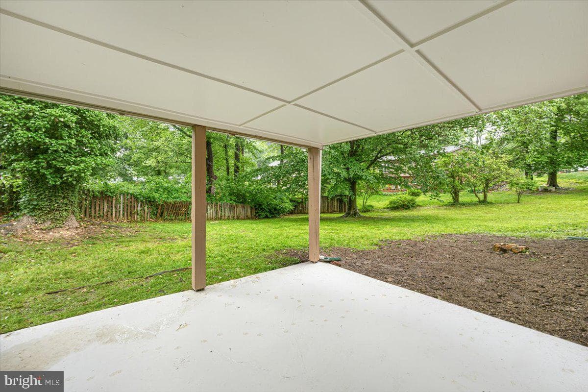 8624 Parliament Drive photo 42
