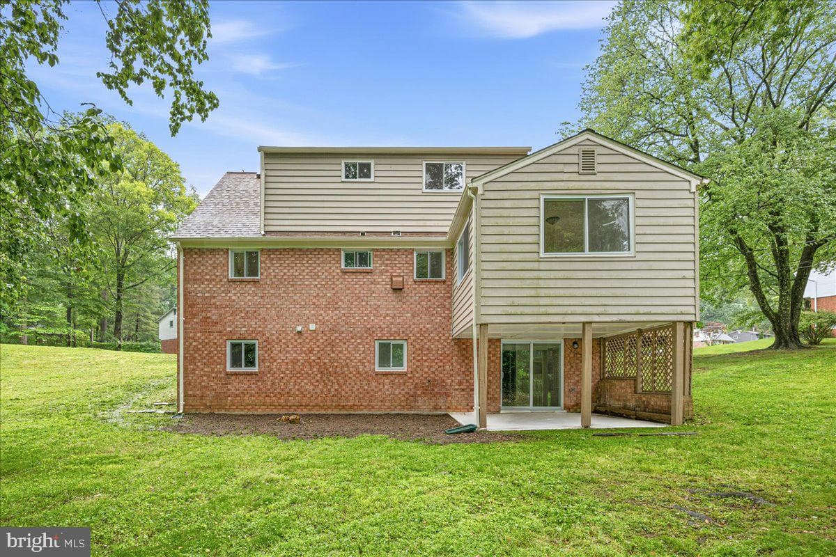 8624 Parliament Drive photo 49